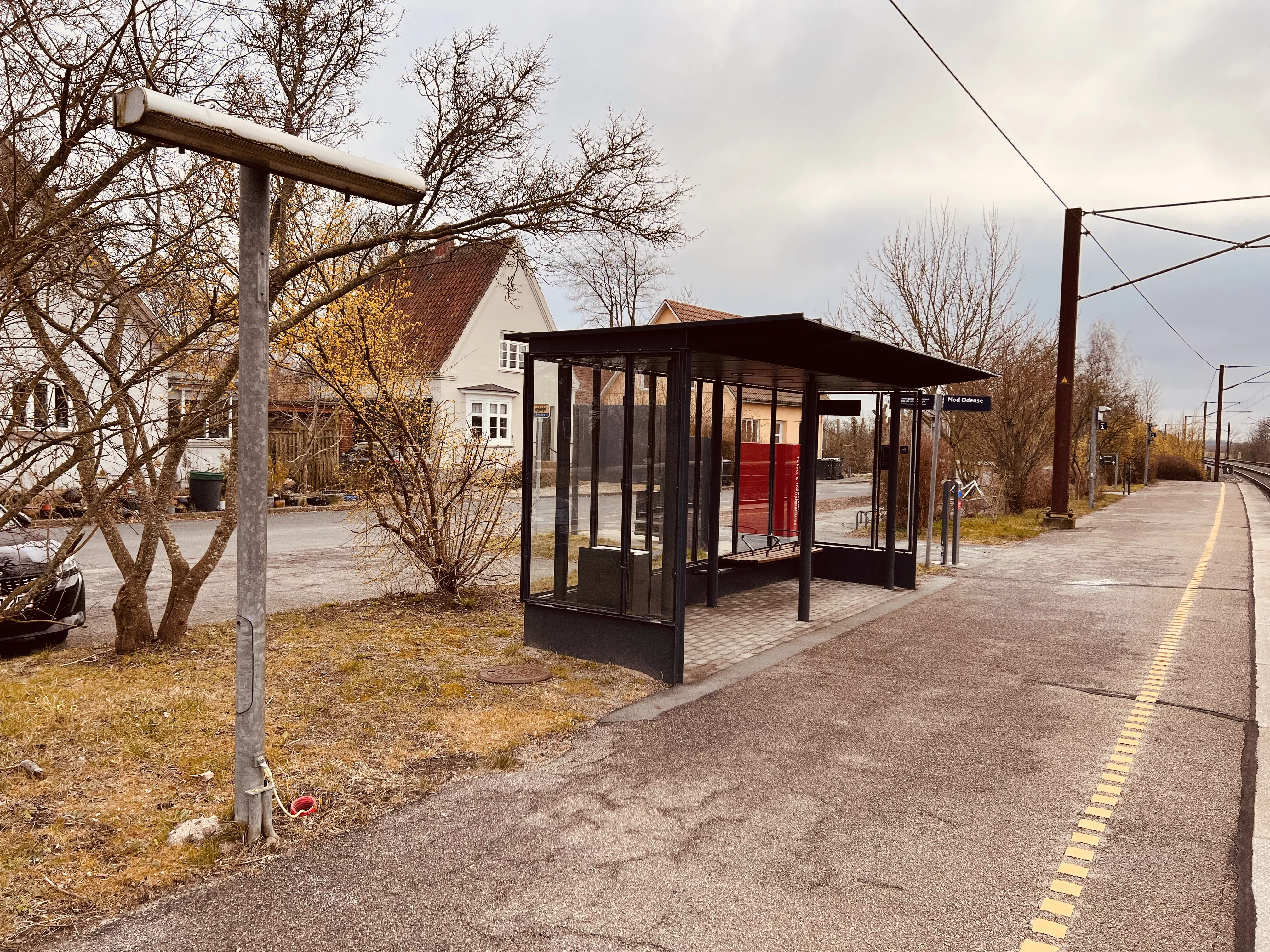 Billede af Holmstrup Trinbræt. Billede af Holmstrup Trinbræt.
