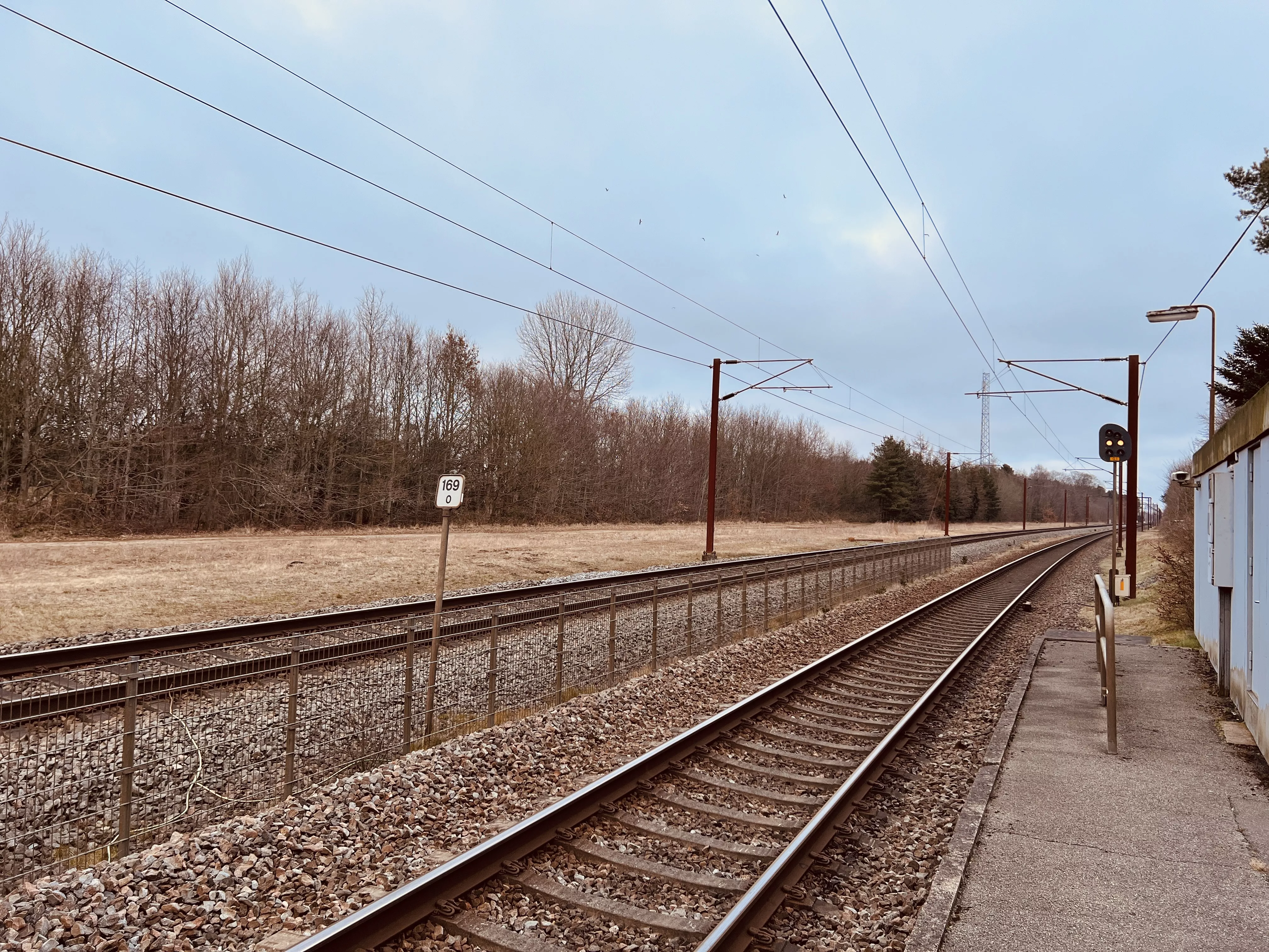 Billede af Holmstrup Holdeplads - Holdeplads er nedrevet, men Holmstrup Holdeplads har ligget her.