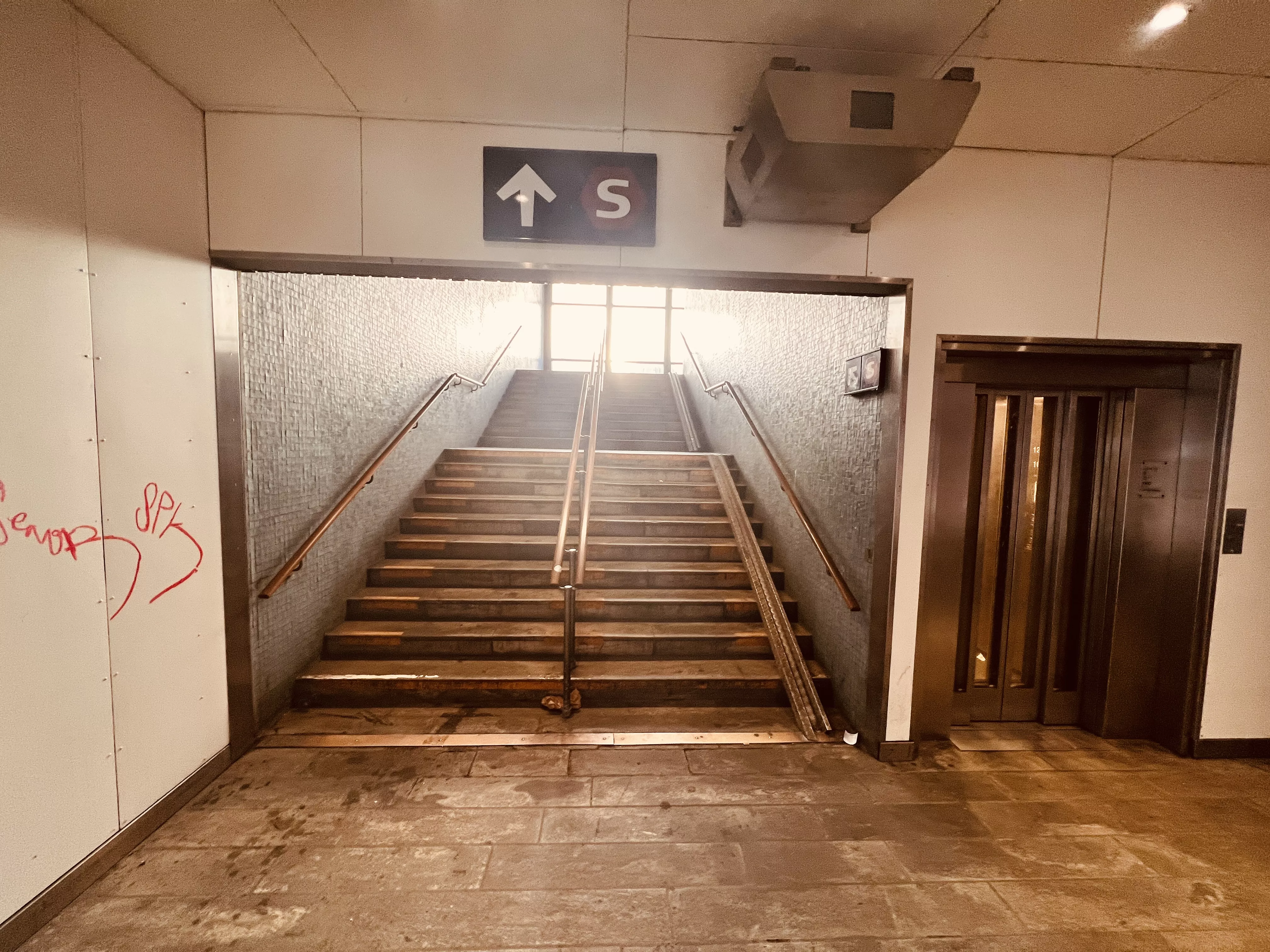 Billede af Vallensbæk S-togsstation. Billede af Vallensbæk S-togsstation.