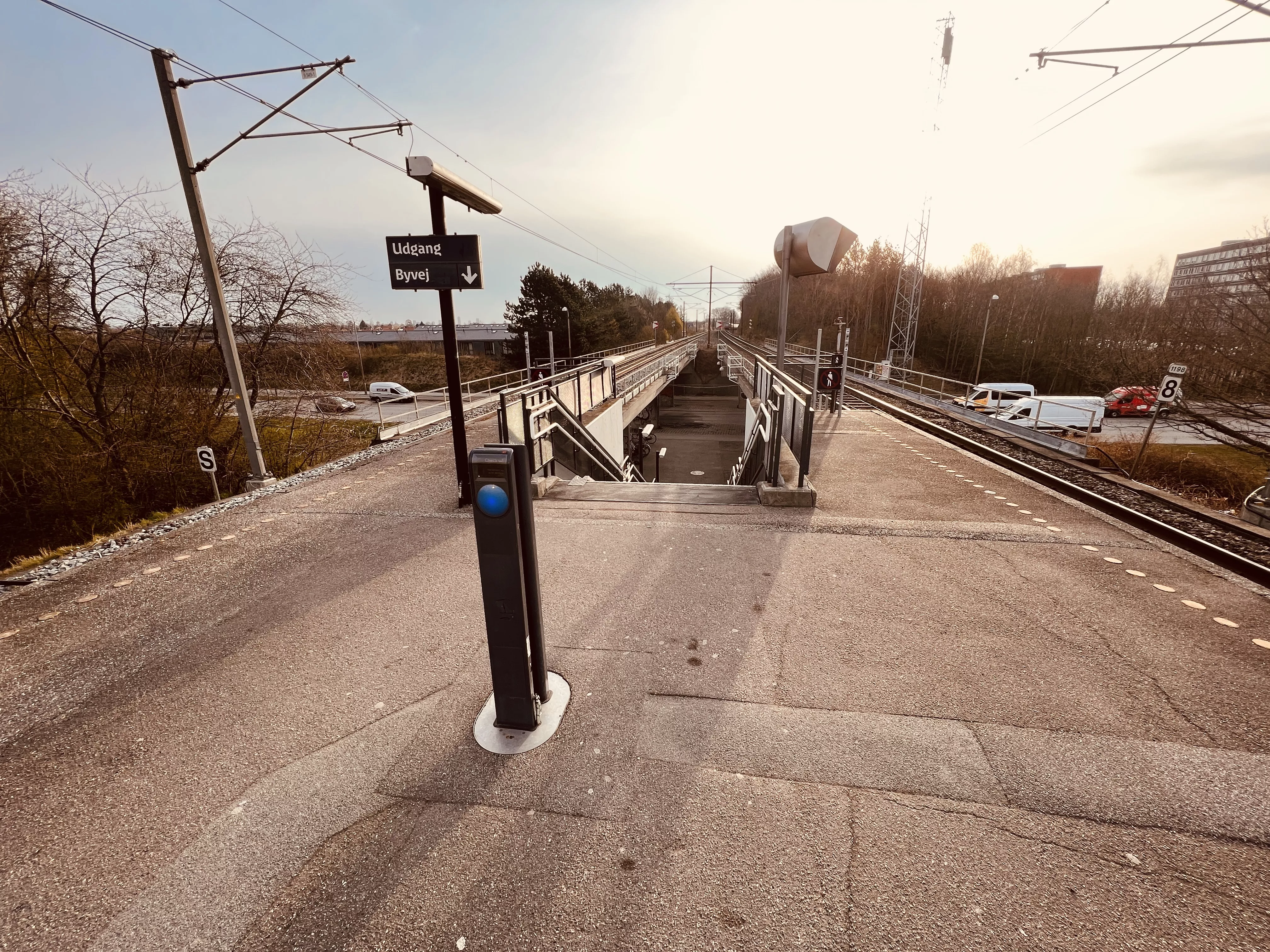 Billede af Avedøre S-togstrinbræt. Billede af Avedøre S-togstrinbræt.