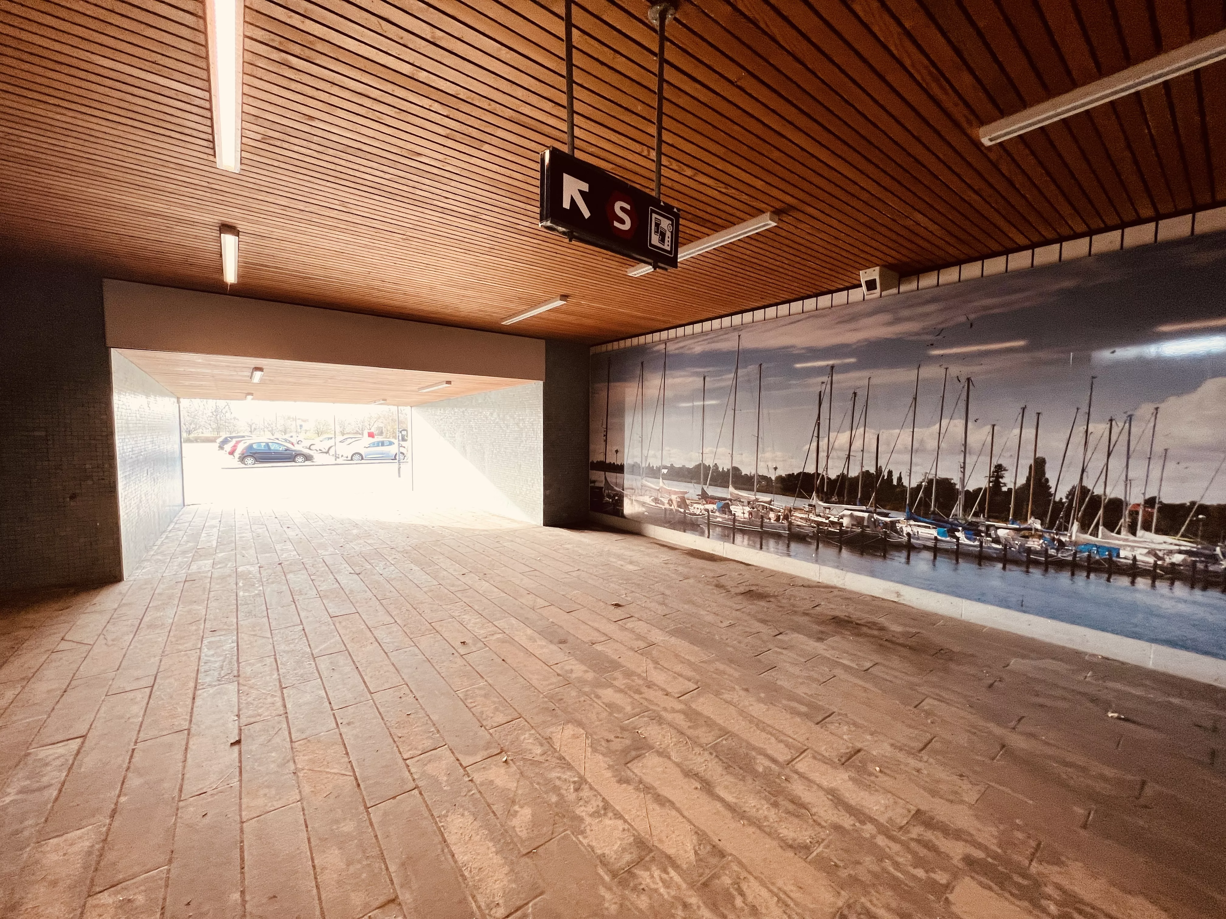 Billede af Åmarken S-togstrinbræt. Billede af Åmarken S-togstrinbræt.