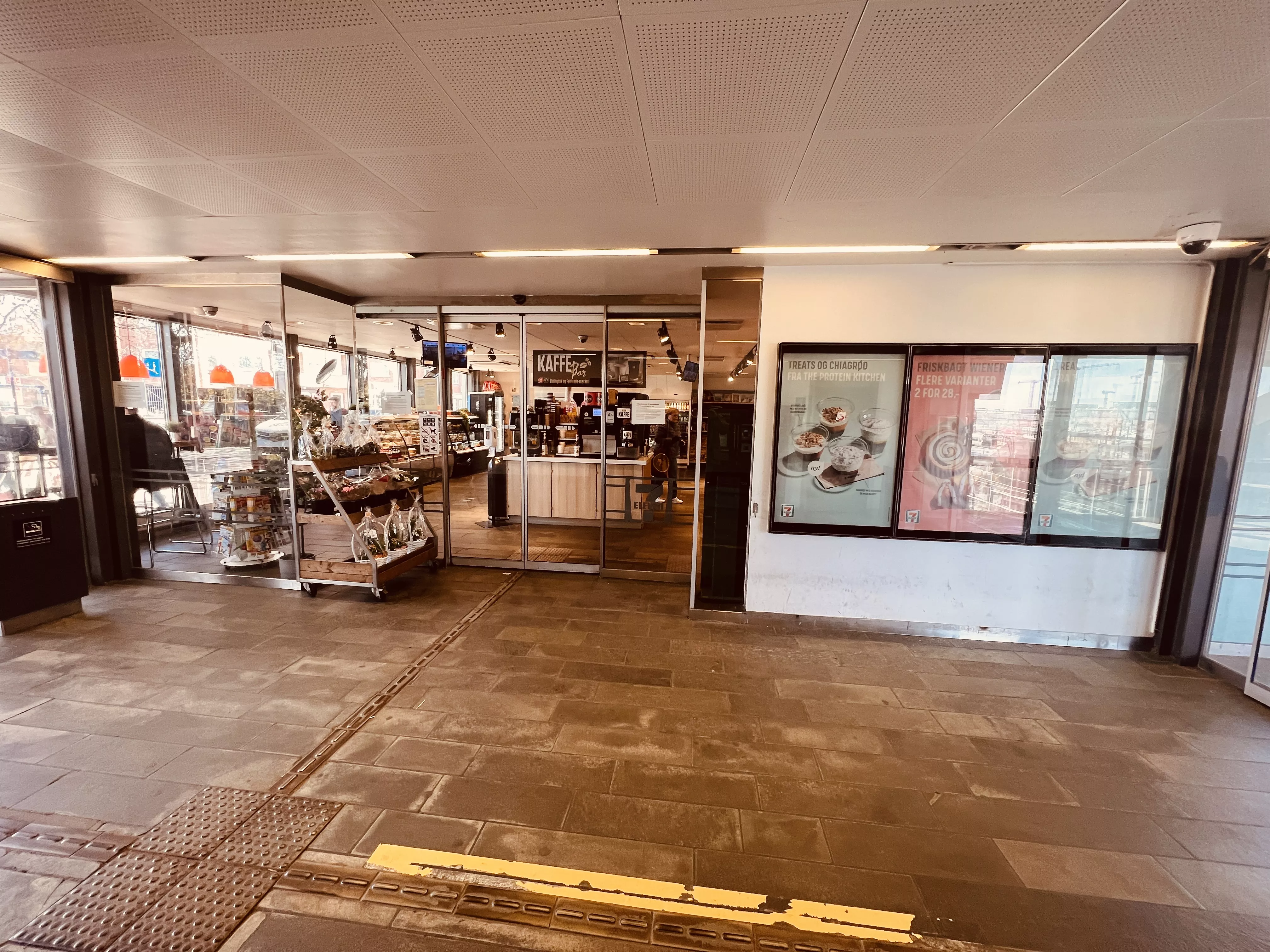 Billede af Svanemøllen S-togsstation. Billede af Svanemøllen S-togsstation.