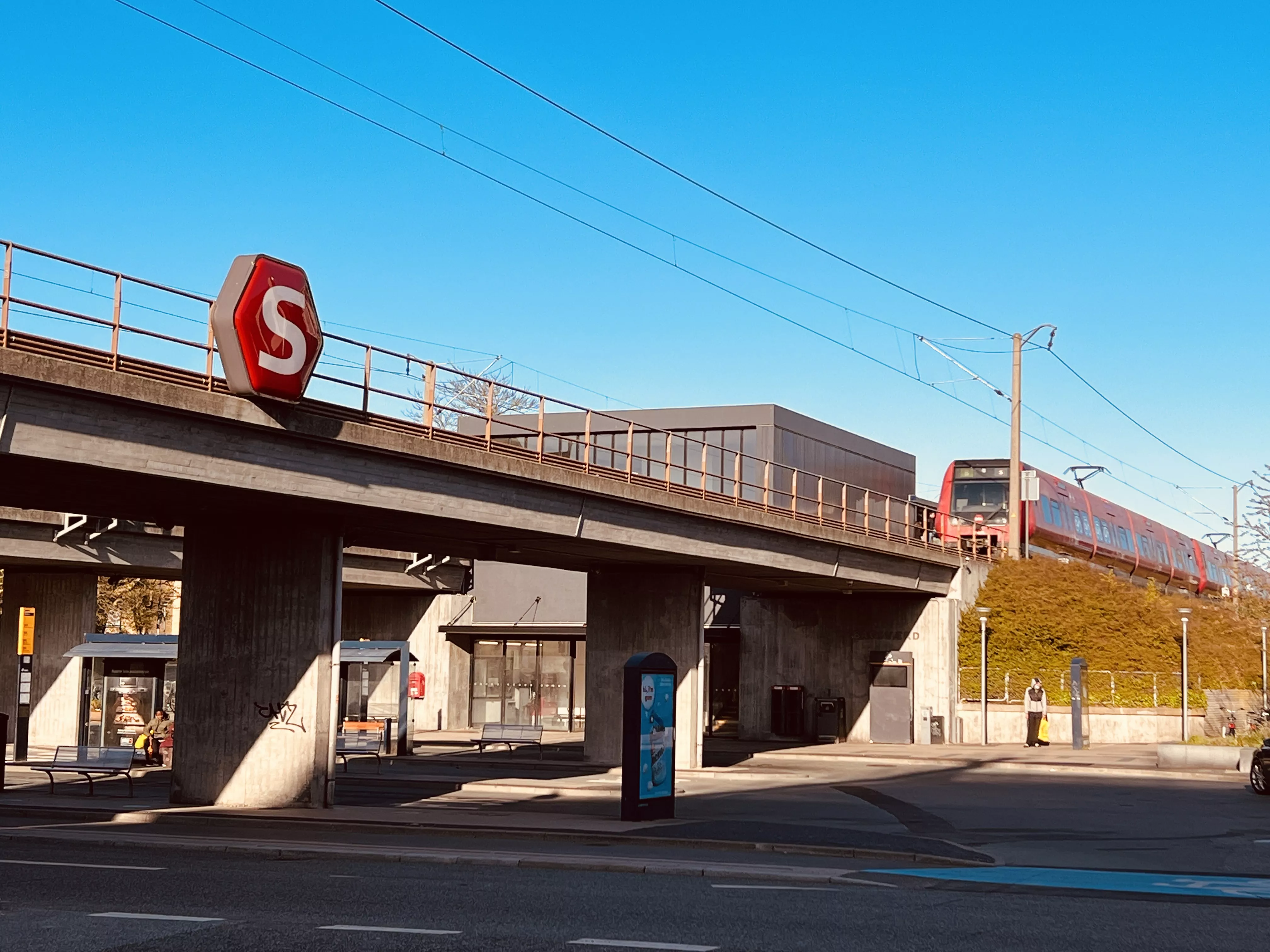 Billede af Bagsværd S-togstrinbræt. Billede af Bagsværd S-togstrinbræt.