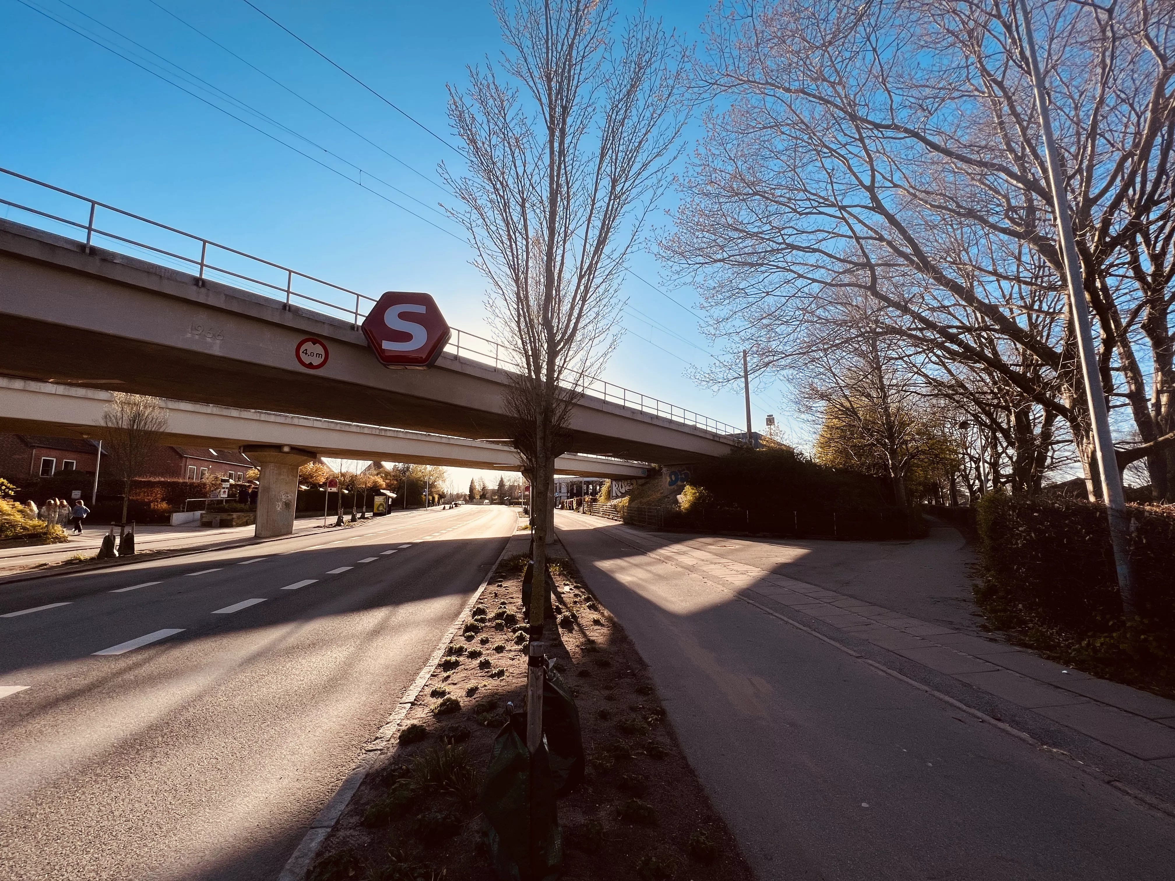 Billede af Stengården S-togstrinbræt. Billede af Stengården S-togstrinbræt.