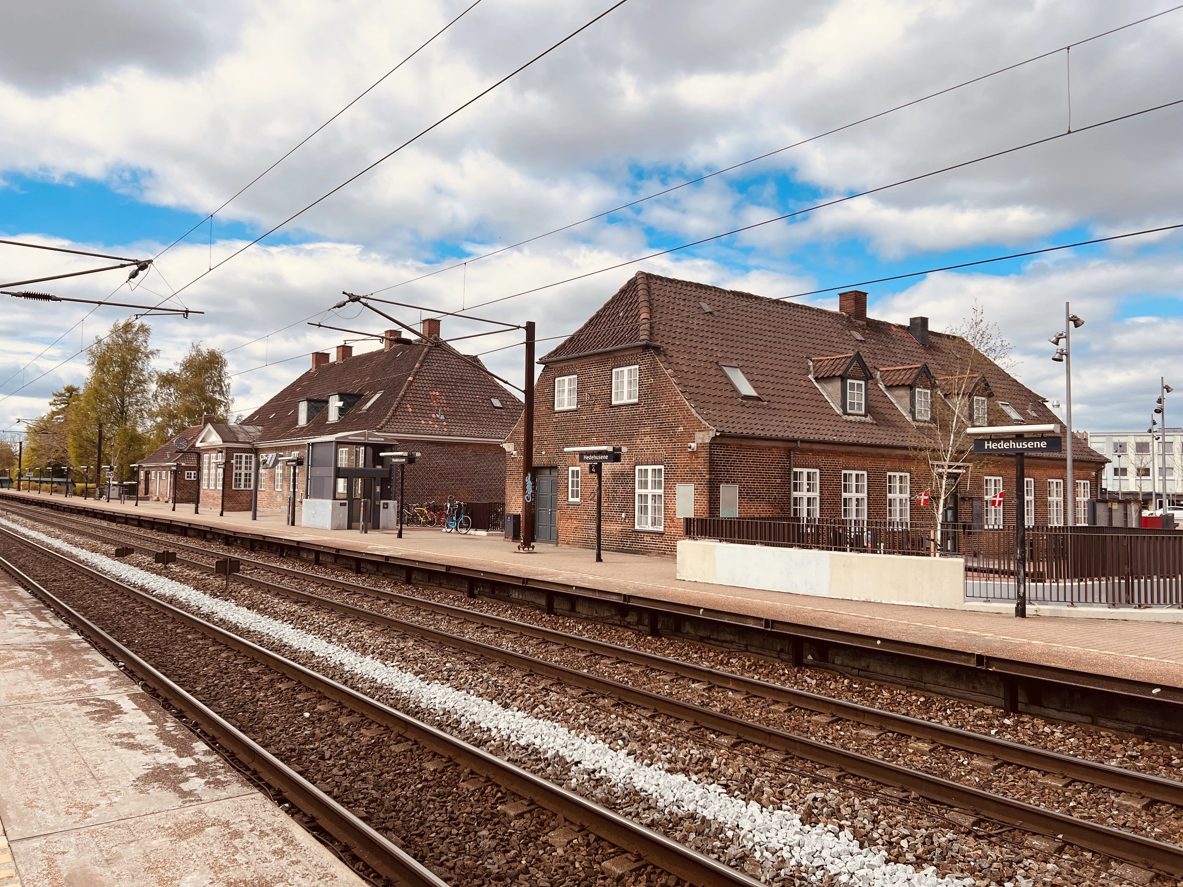 Billede af Hedehusene Station. Billede af Hedehusene Station.