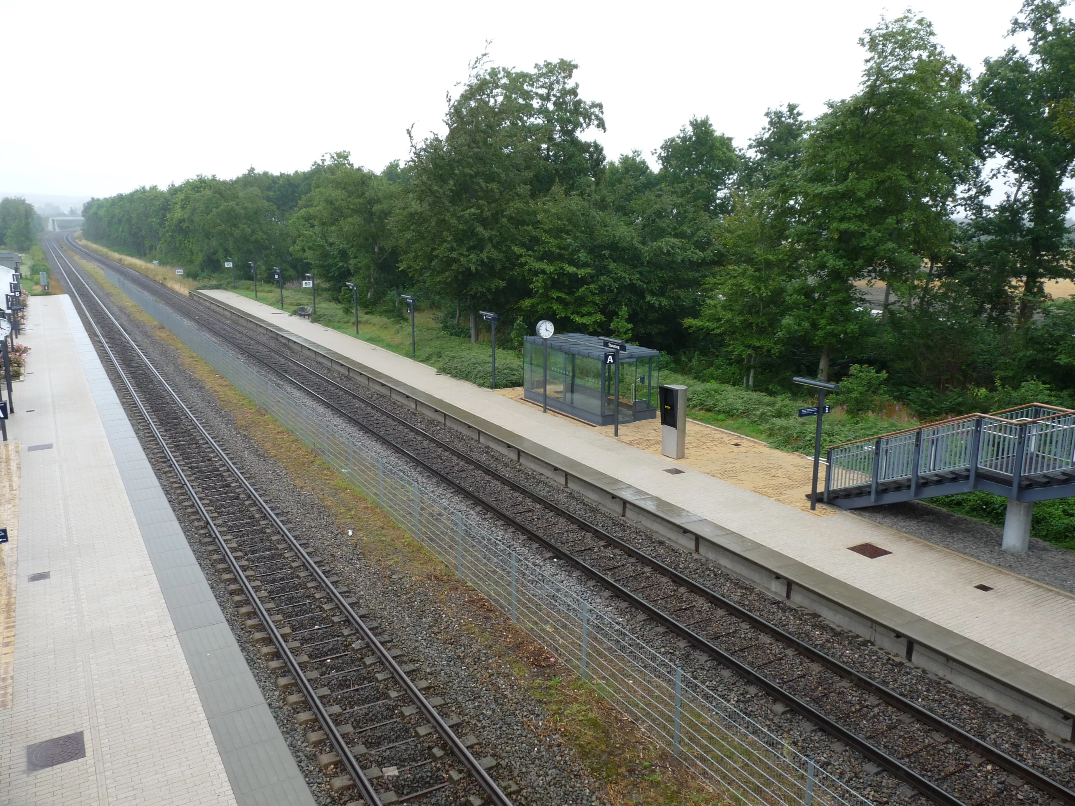 Støvring Station er nedrevet og erstattet af dette trinbræt.