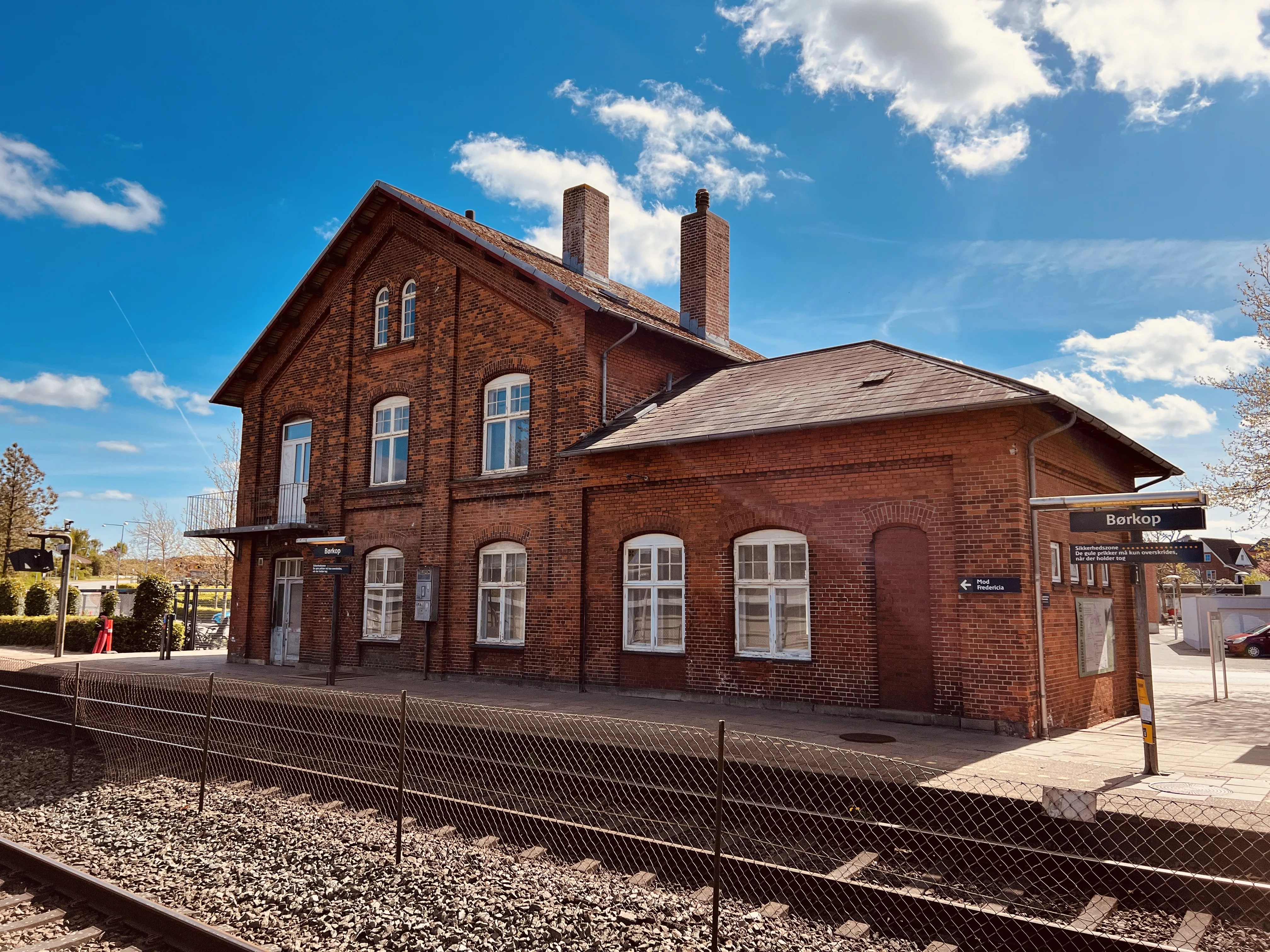 Billede af Børkop Station.