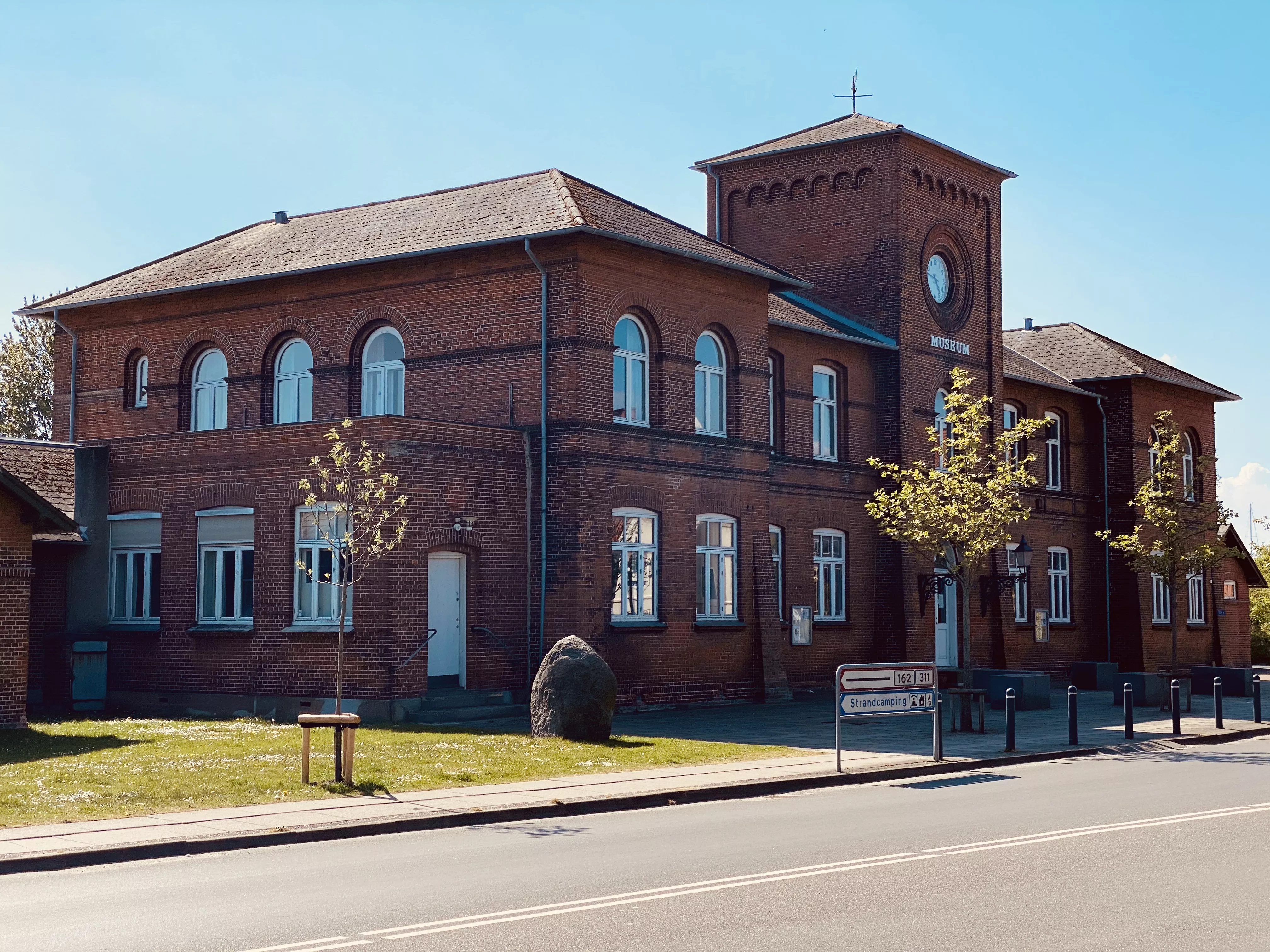 Billede af Bogense Station.