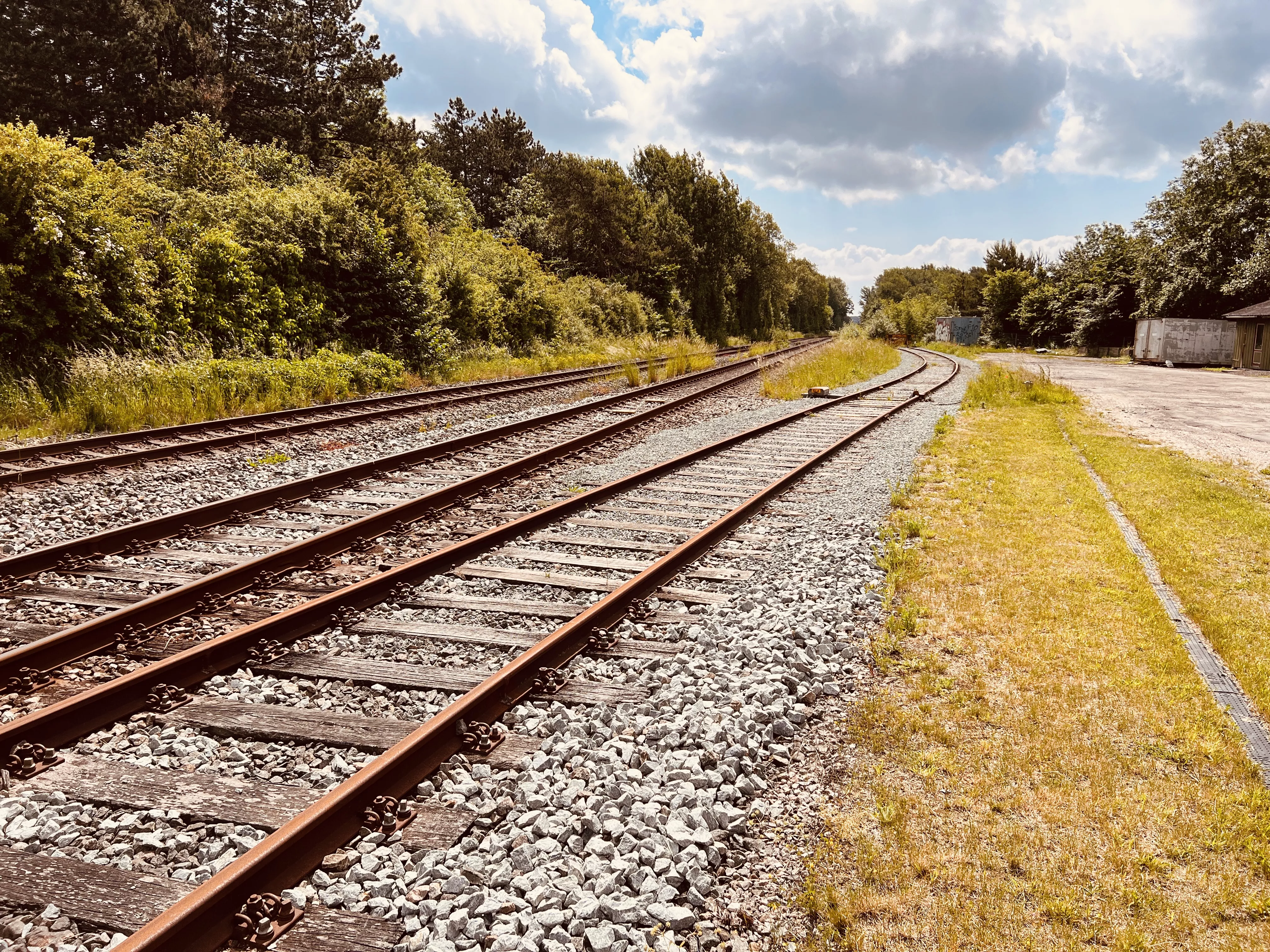 Billede af Stenstrup Stations ind og udkørsel.