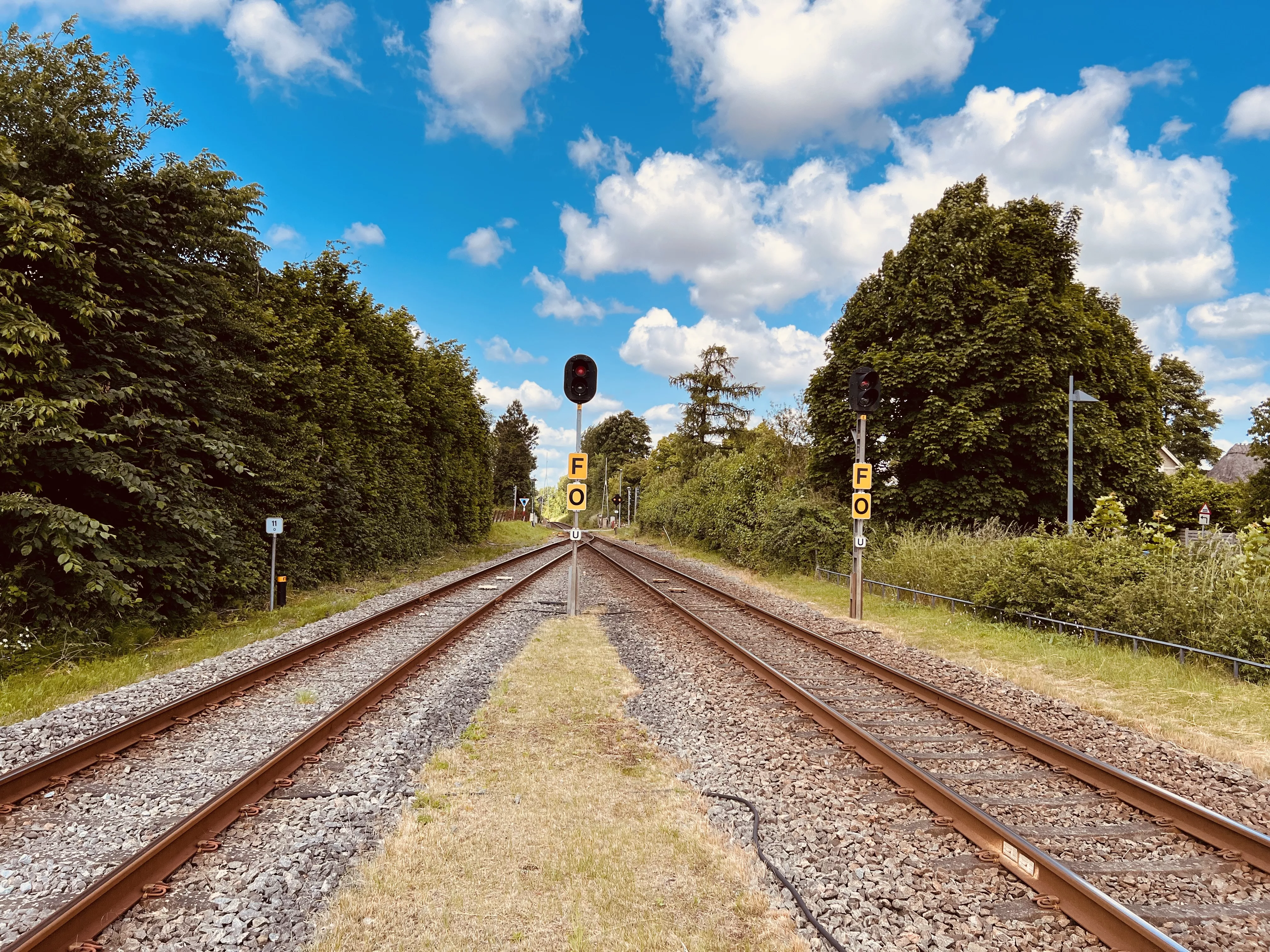 Billede af Højby (Fyn) Trinbræts ind og udkørsel. Billede af Højby (Fyn) Trinbræts ind og udkørsel.