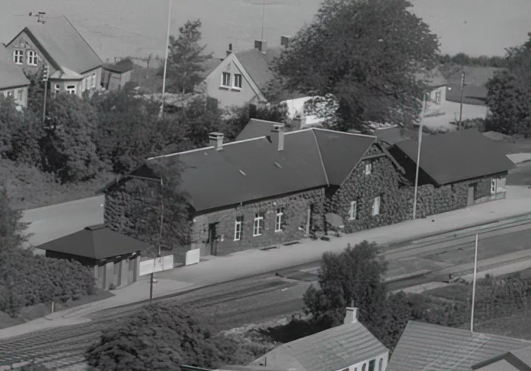 Billede af Højrup Station. Billede af Højrup Station.