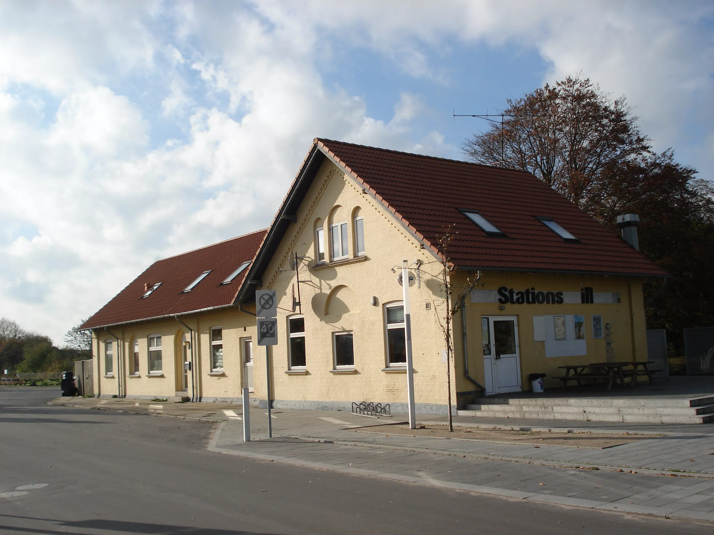 Billede af Glamsbjerg Station.