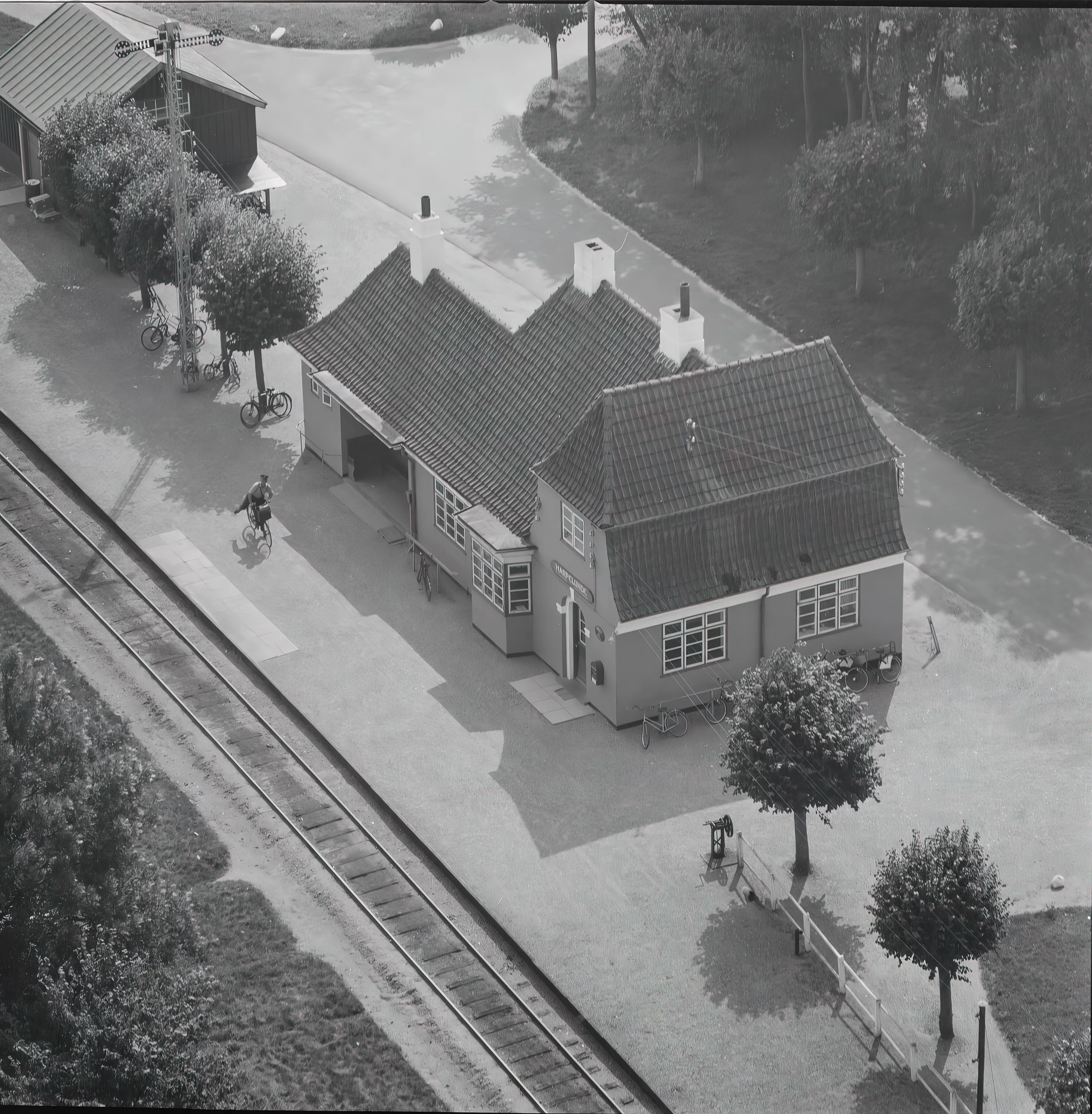 Billede af Harpelunde Station. Billede af Harpelunde Station.