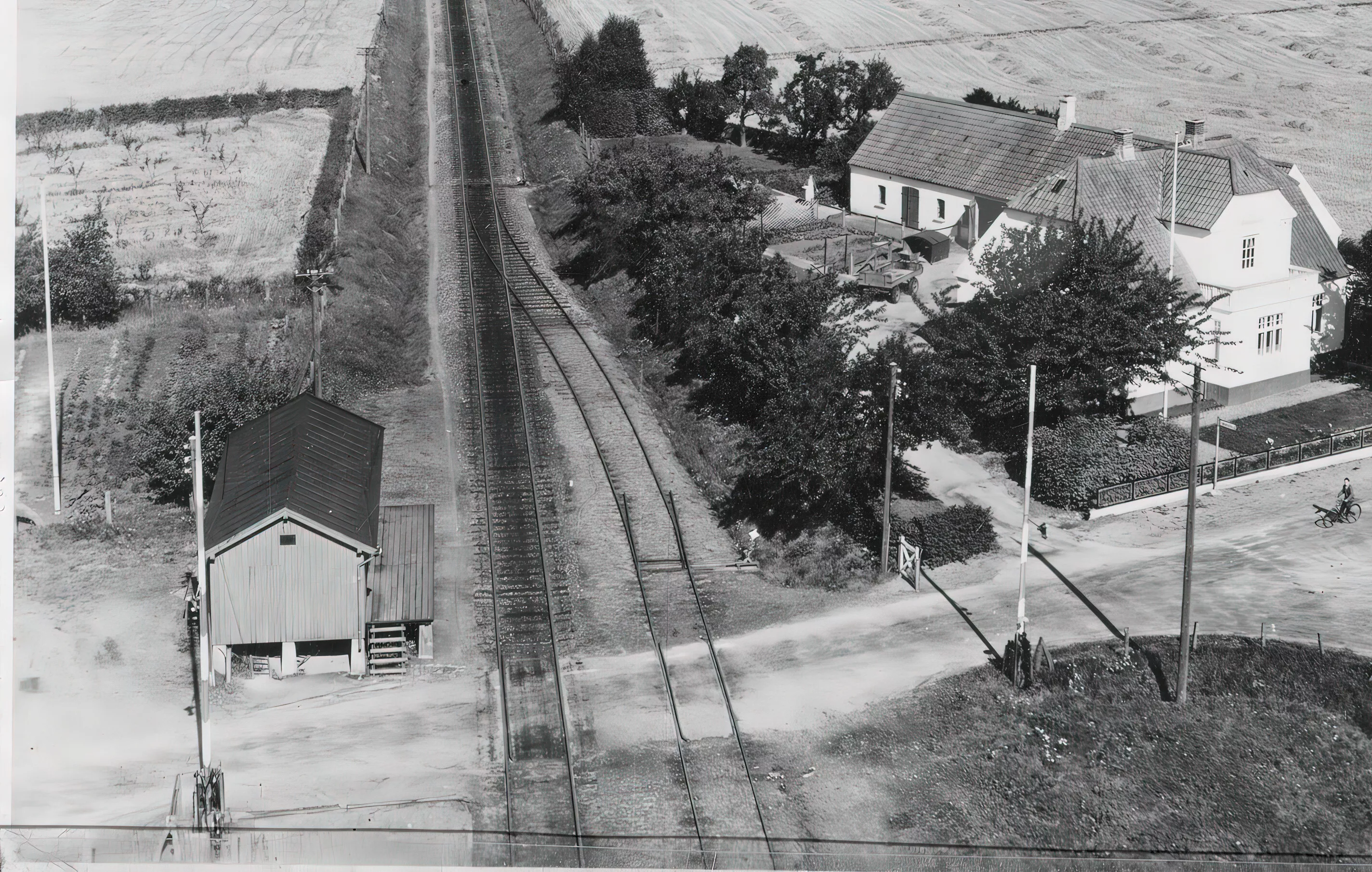 Billede af Avnede Holdeplads’ varehus.