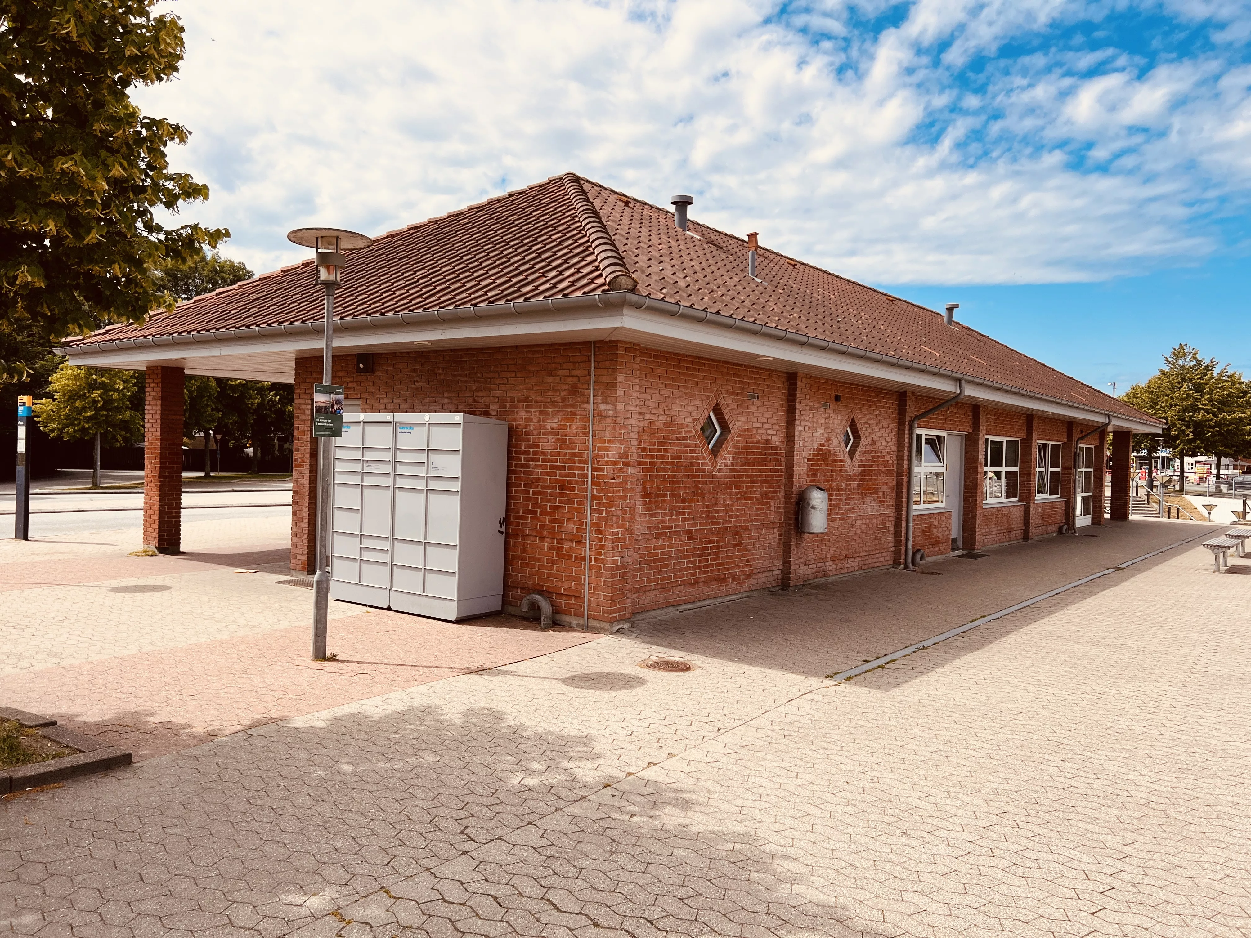 Billede af Helsinge Station.