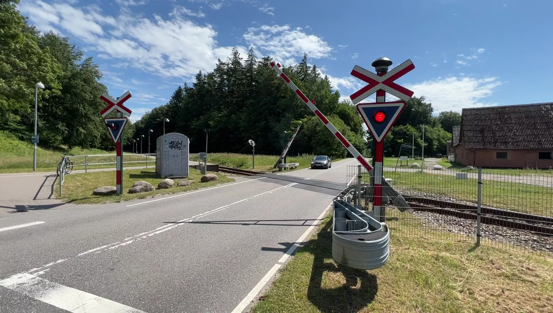 Billede af overskæringen ved Duemose Trinbræt. Billede af overskæringen ved Duemose Trinbræt.
