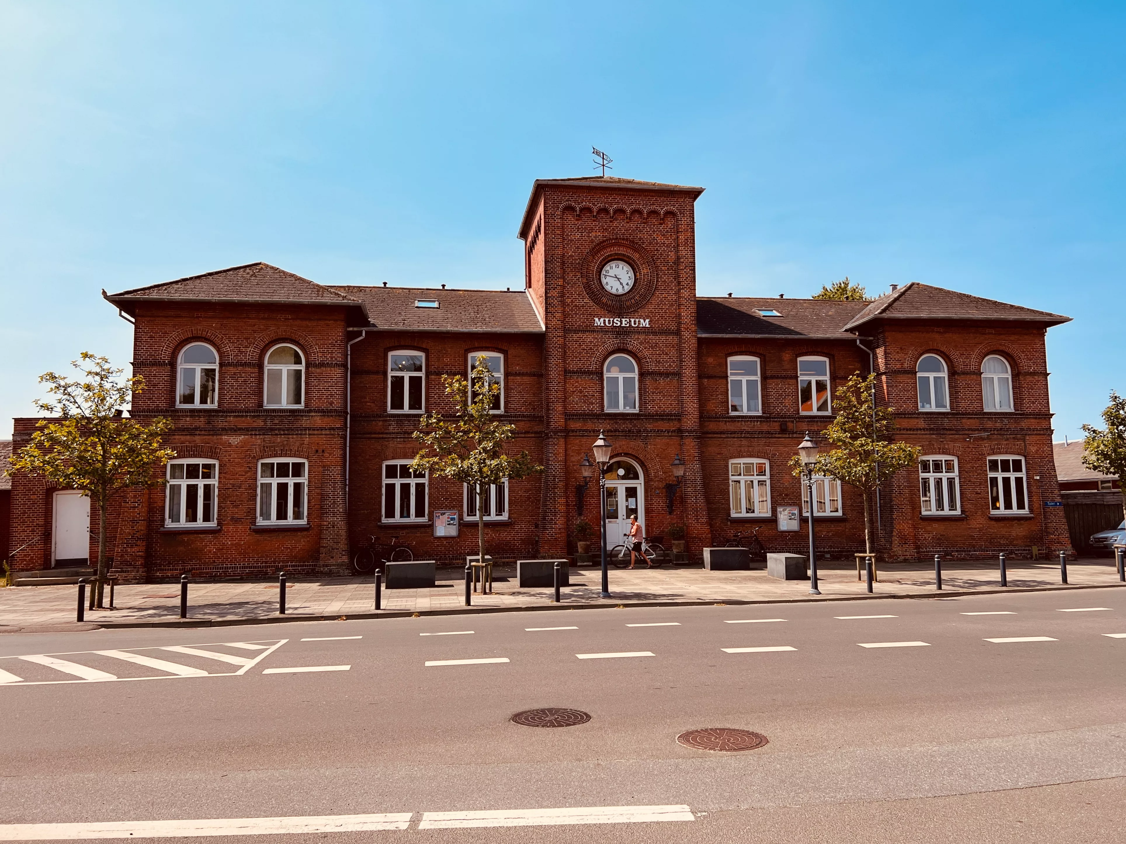 Billede af Bogense Station.