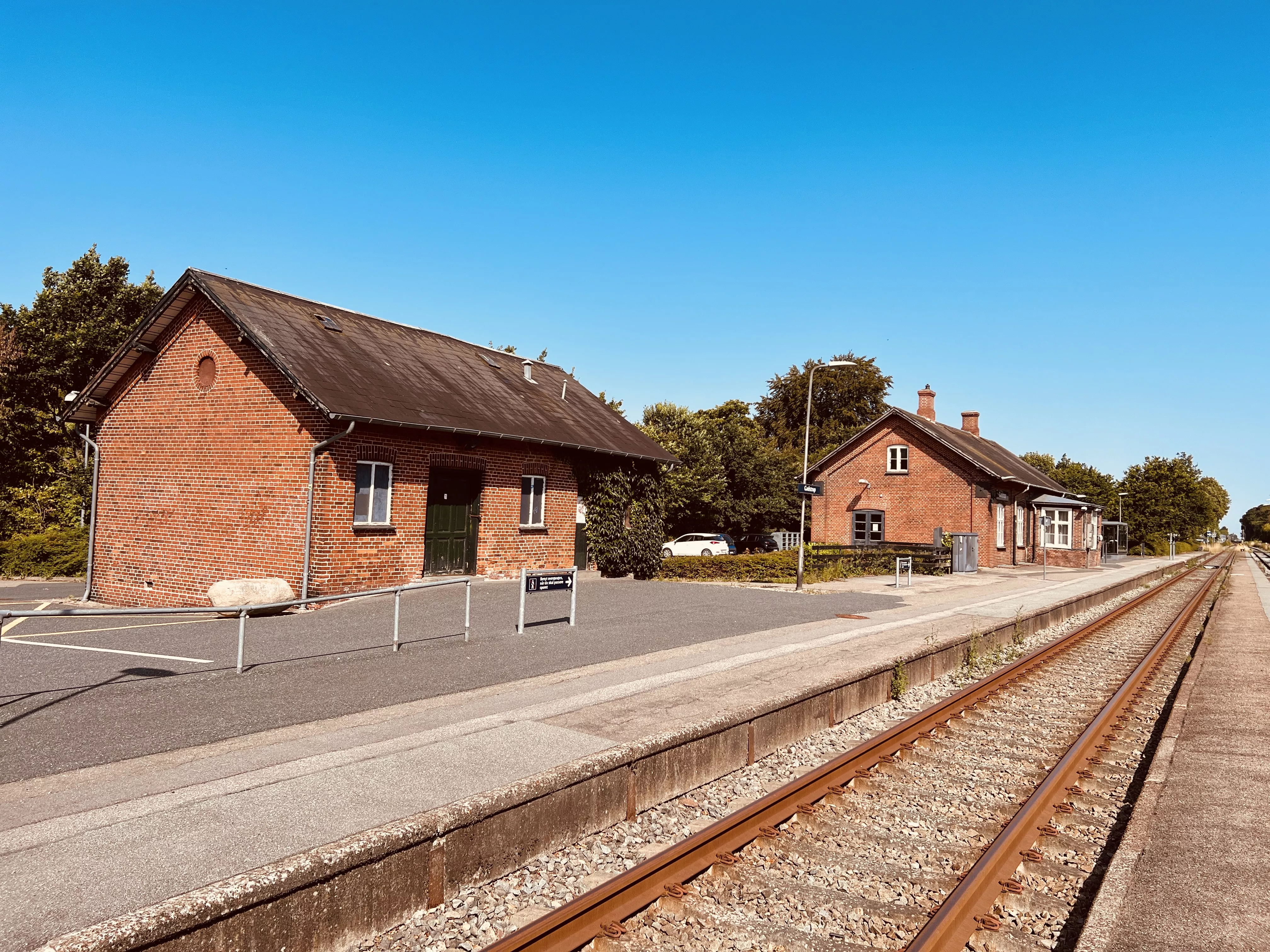 Billede af Gadstrup Stations varehus.