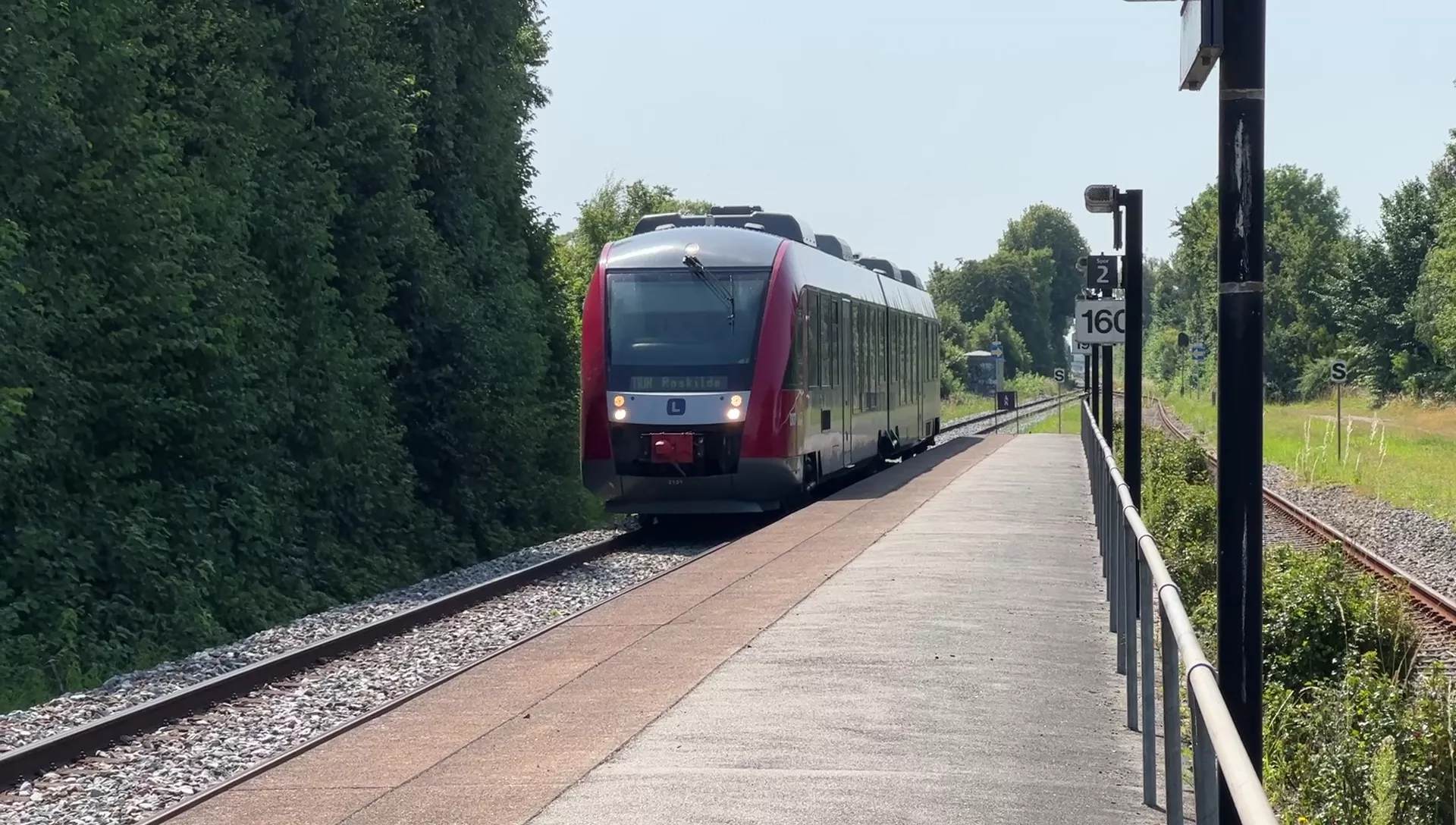 Billede af tog ud for Havdrup Station. Billede af tog ud for Havdrup Station.