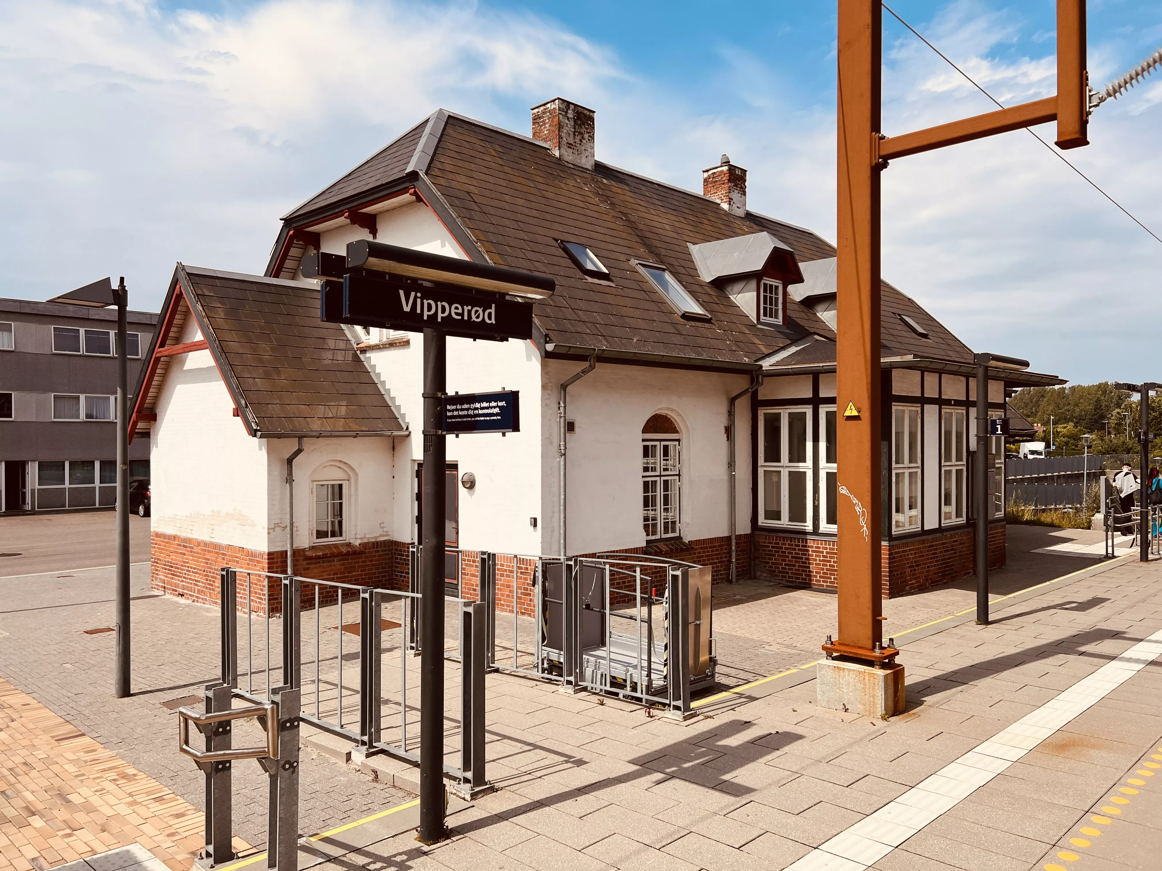 Billede af Vipperød Station. Billede af Vipperød Station.