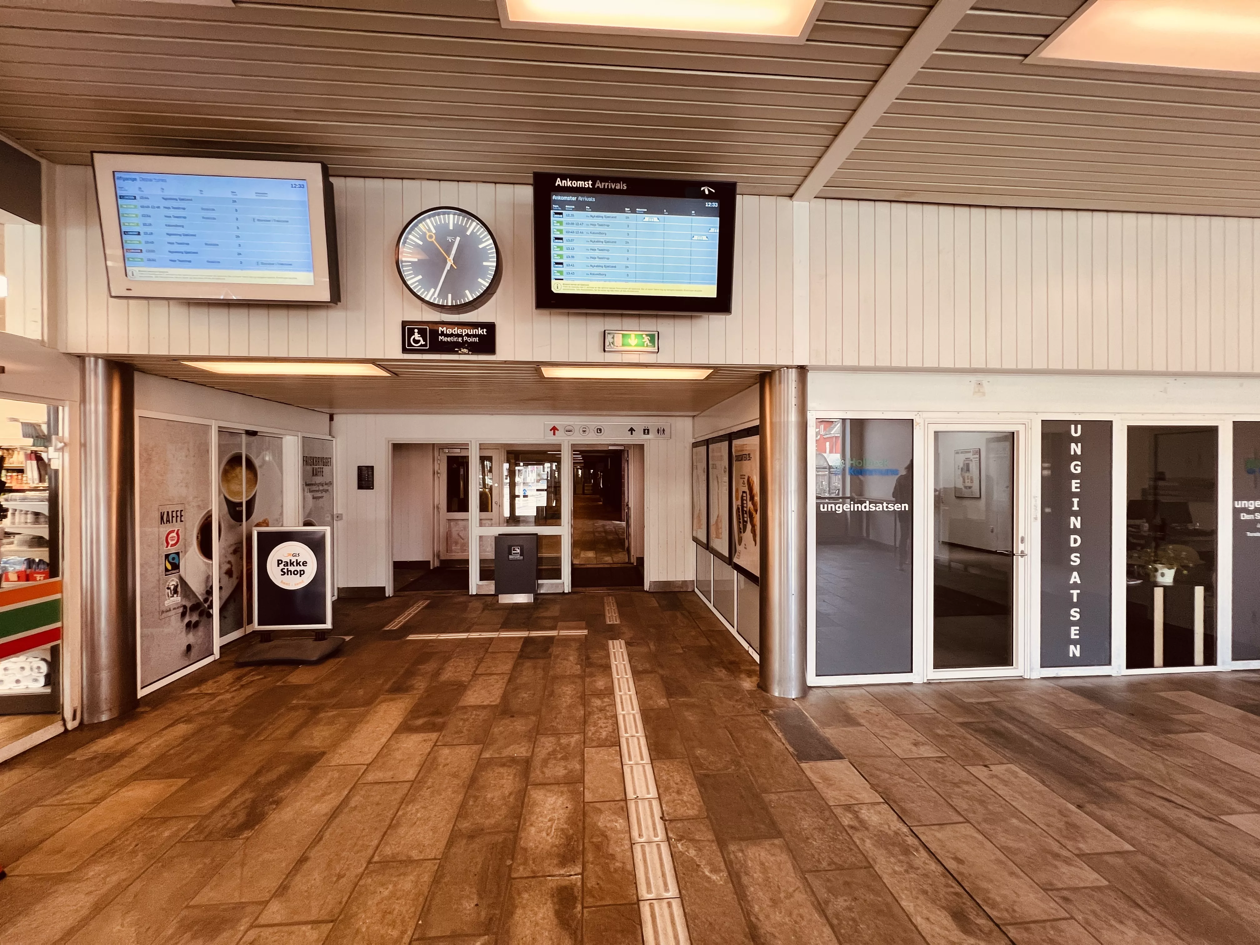 Billede af Holbæk Station. Billede af Holbæk Station.