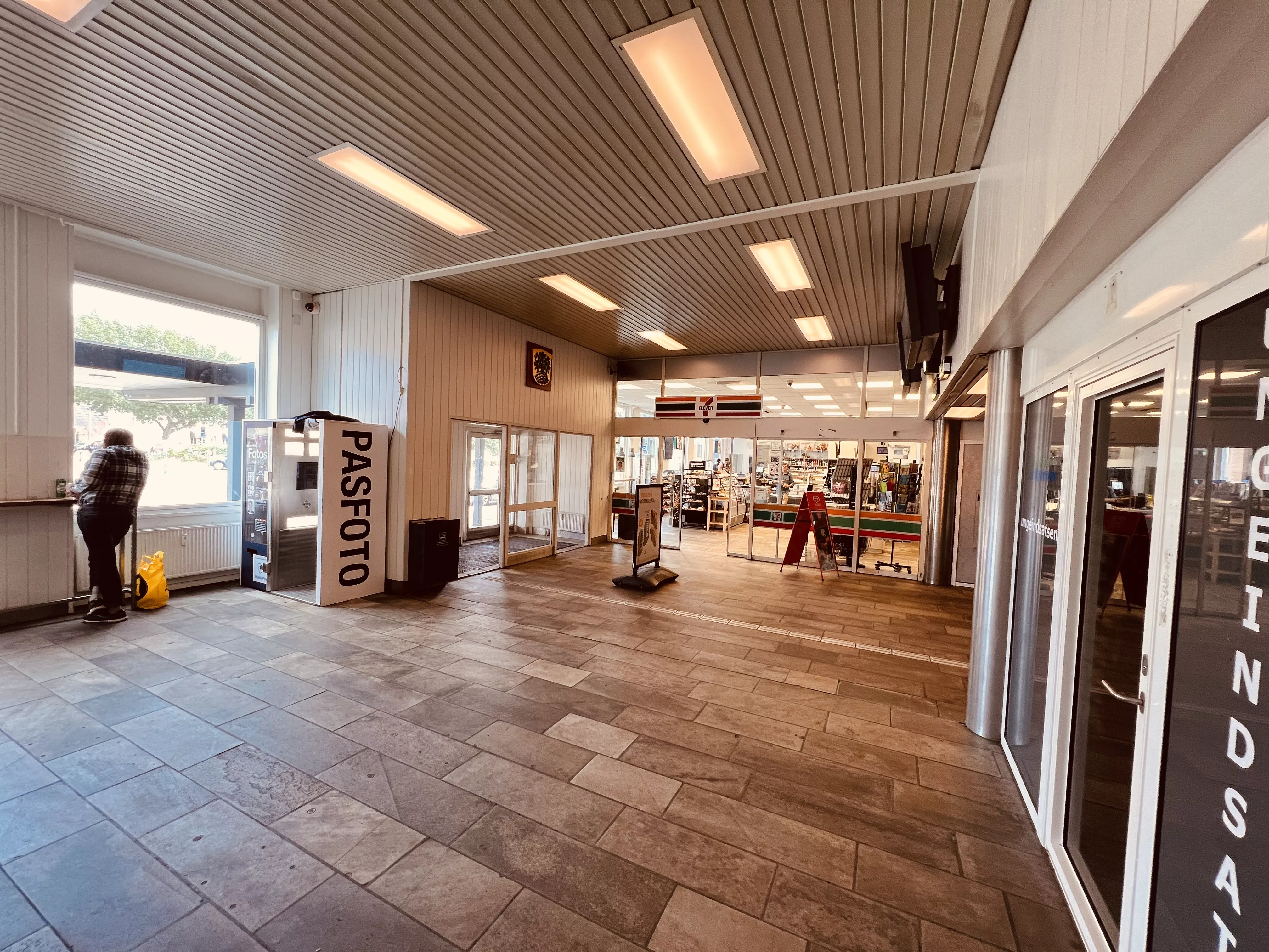 Billede af Holbæk Station. Billede af Holbæk Station.