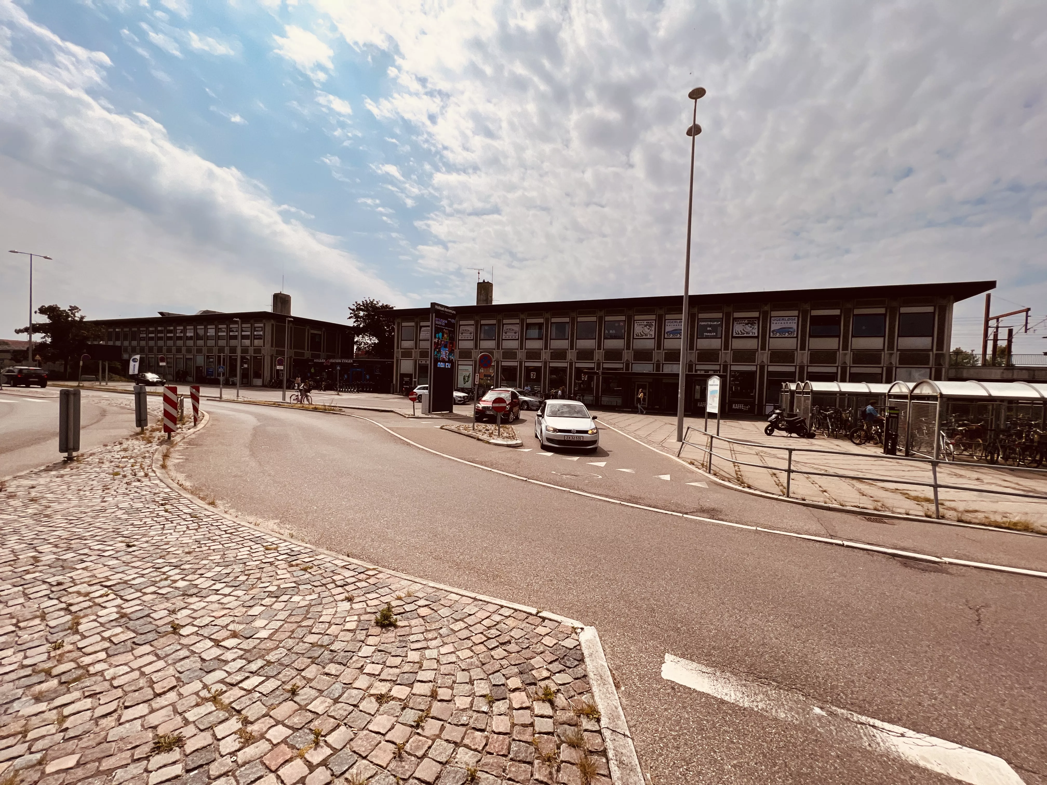 Billede af Holbæk Station. Billede af Holbæk Station.