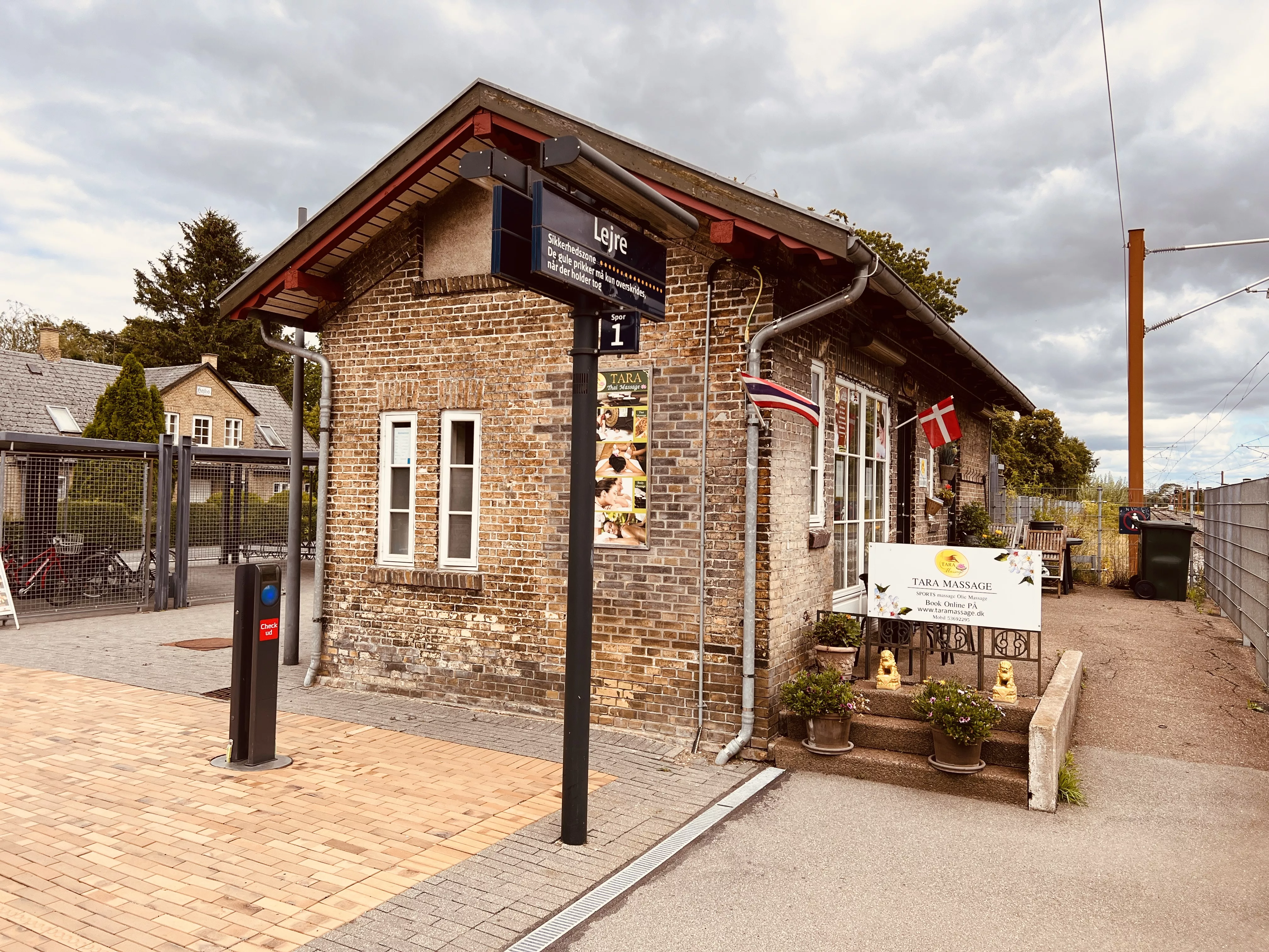 Billede af Lejre Stations lille varehus.