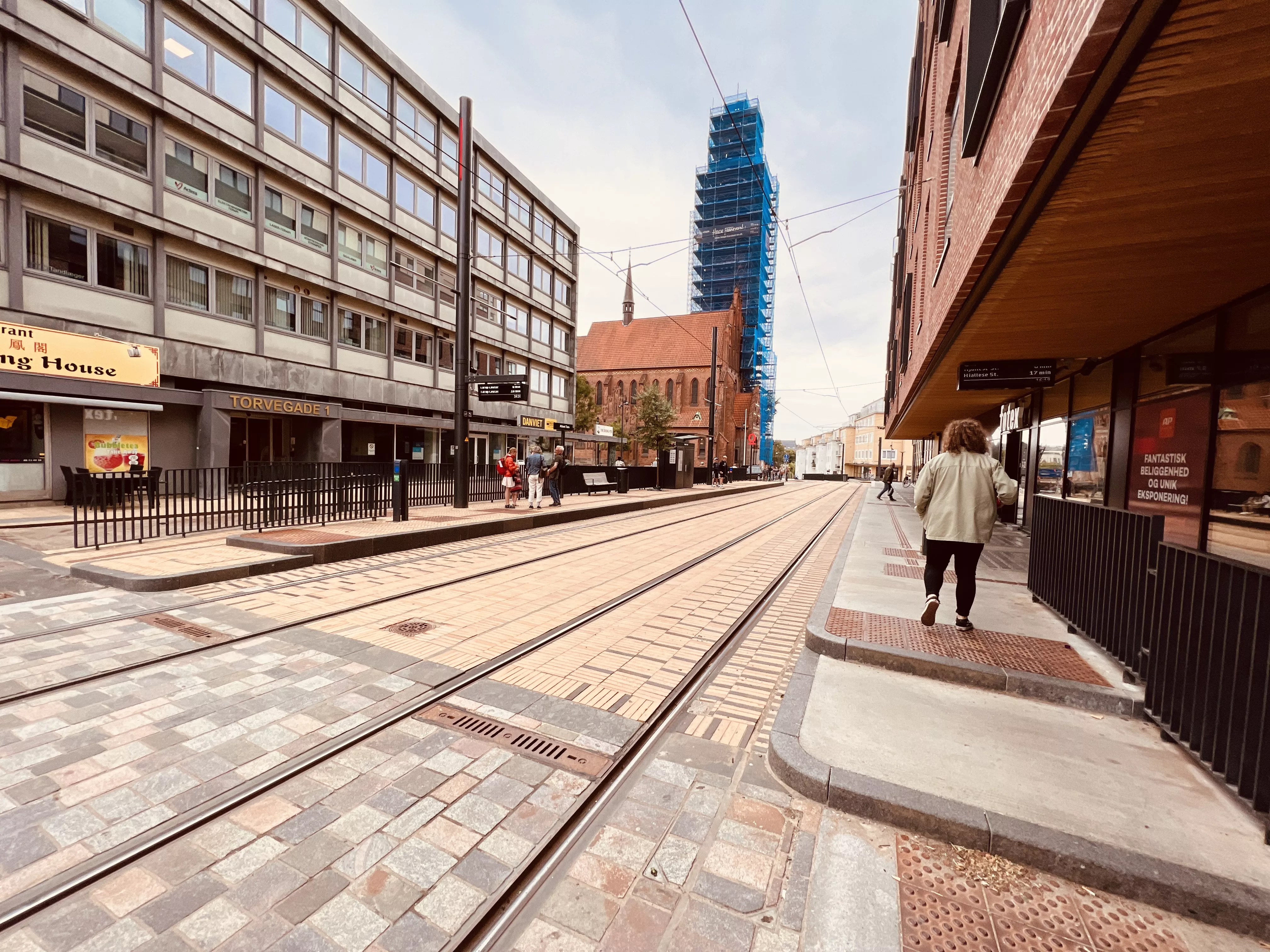 Billede af Albani Torv Letbanestation. Billede af Albani Torv Letbanestation.