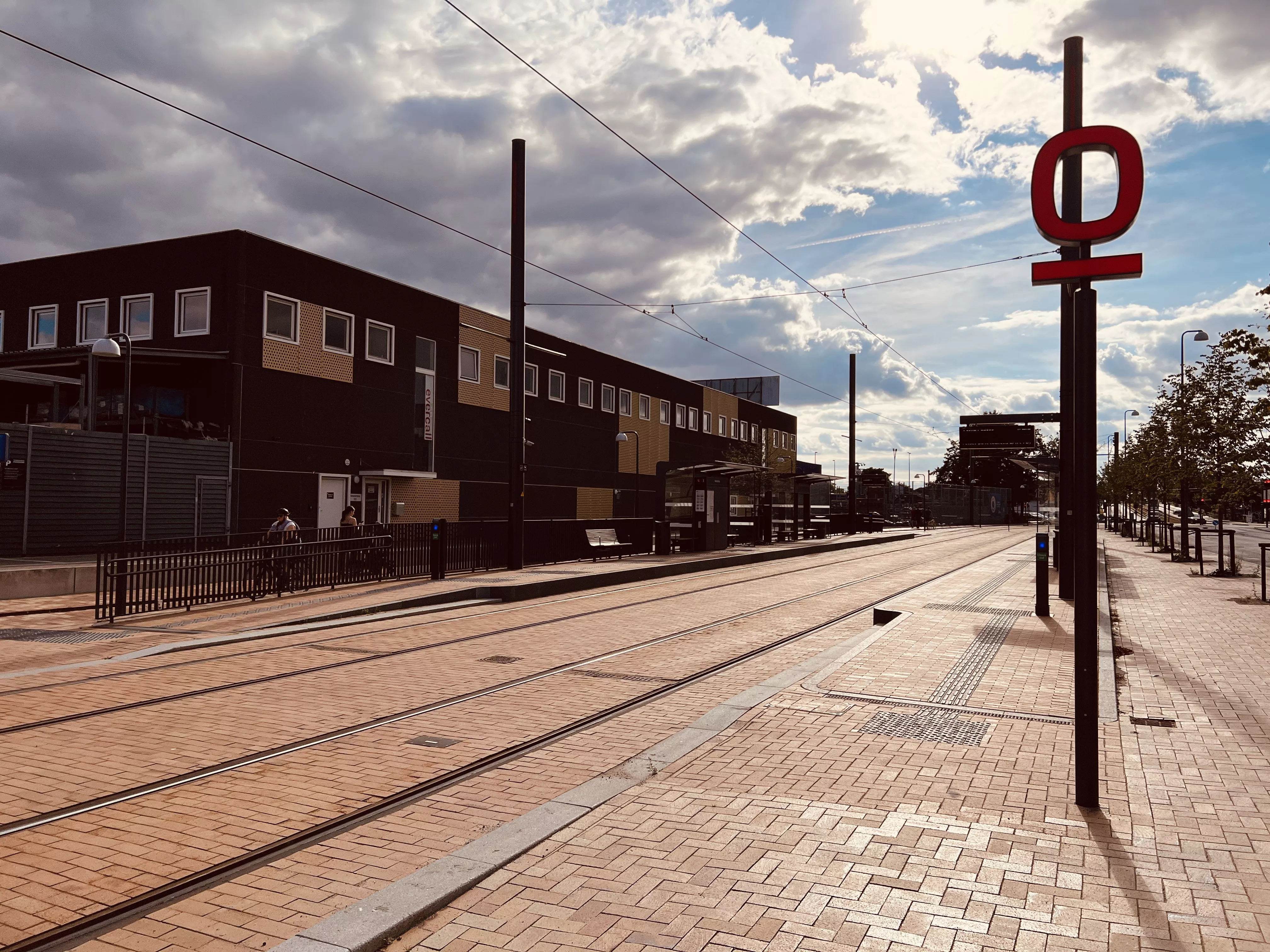 Billede af Vesterbro Letbanestation.