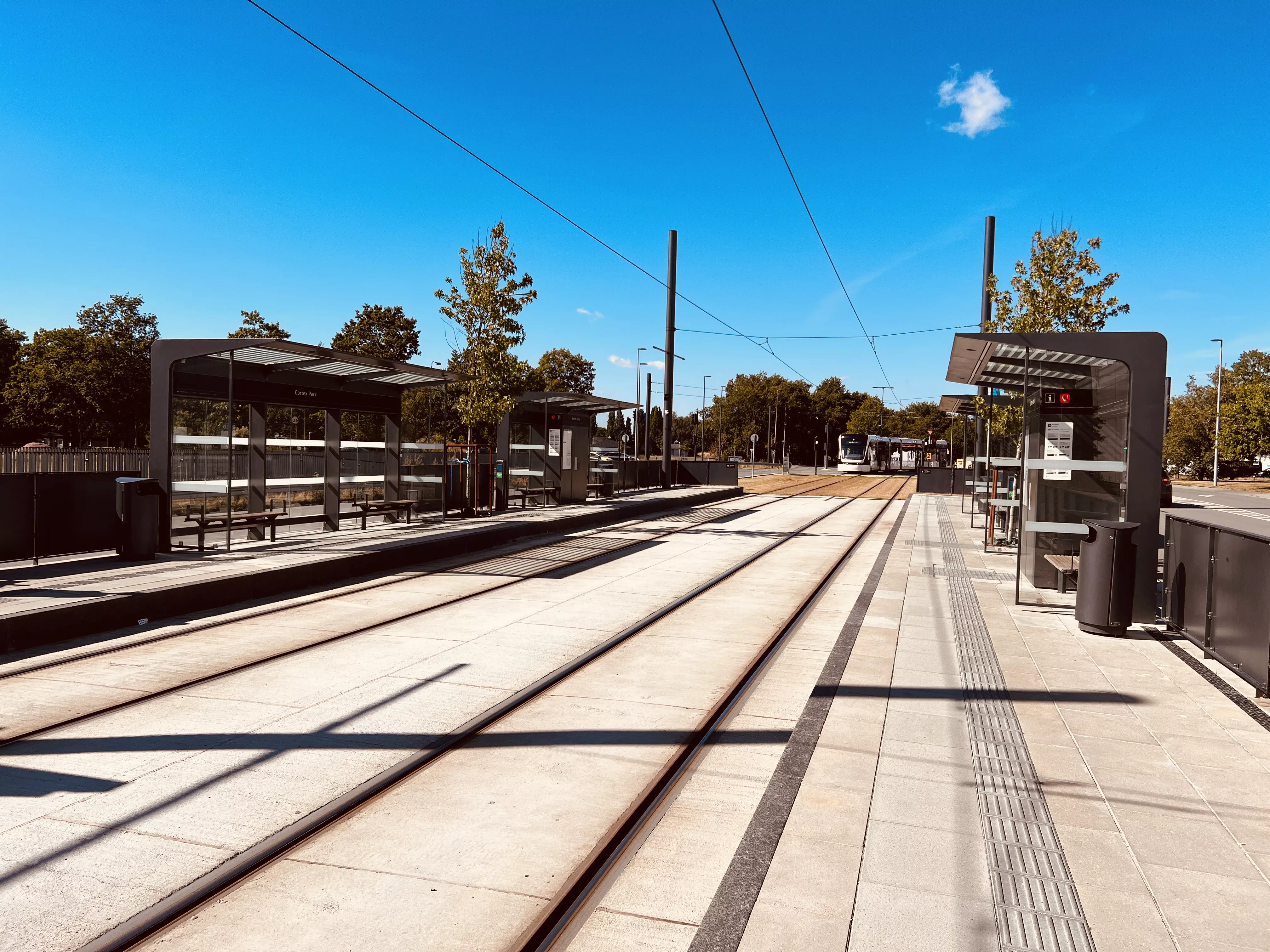 Billede af Cortex Park Letbanestation. Billede af Cortex Park Letbanestation.