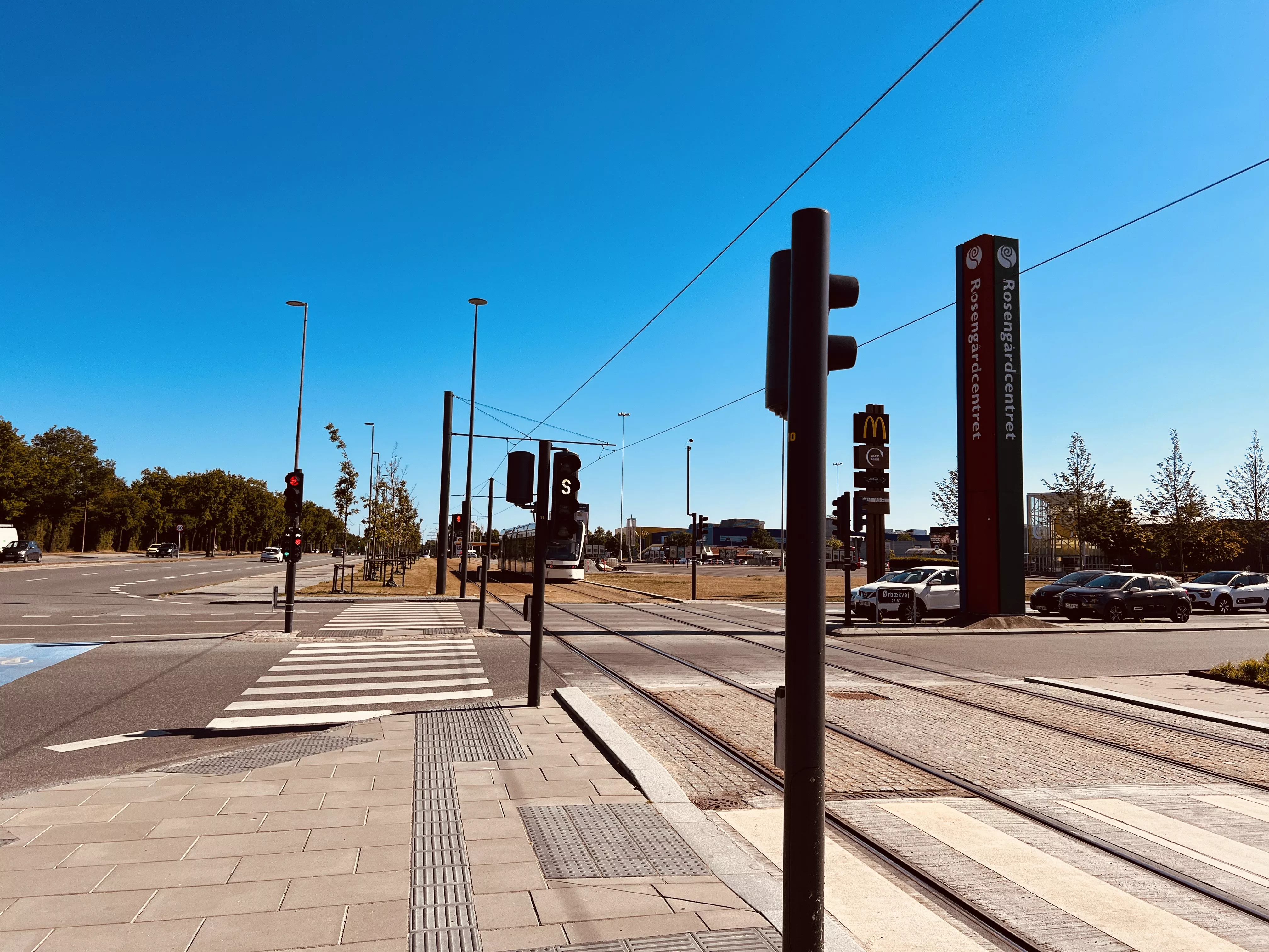 Billede af Rosengårdcentret Letbanestation.