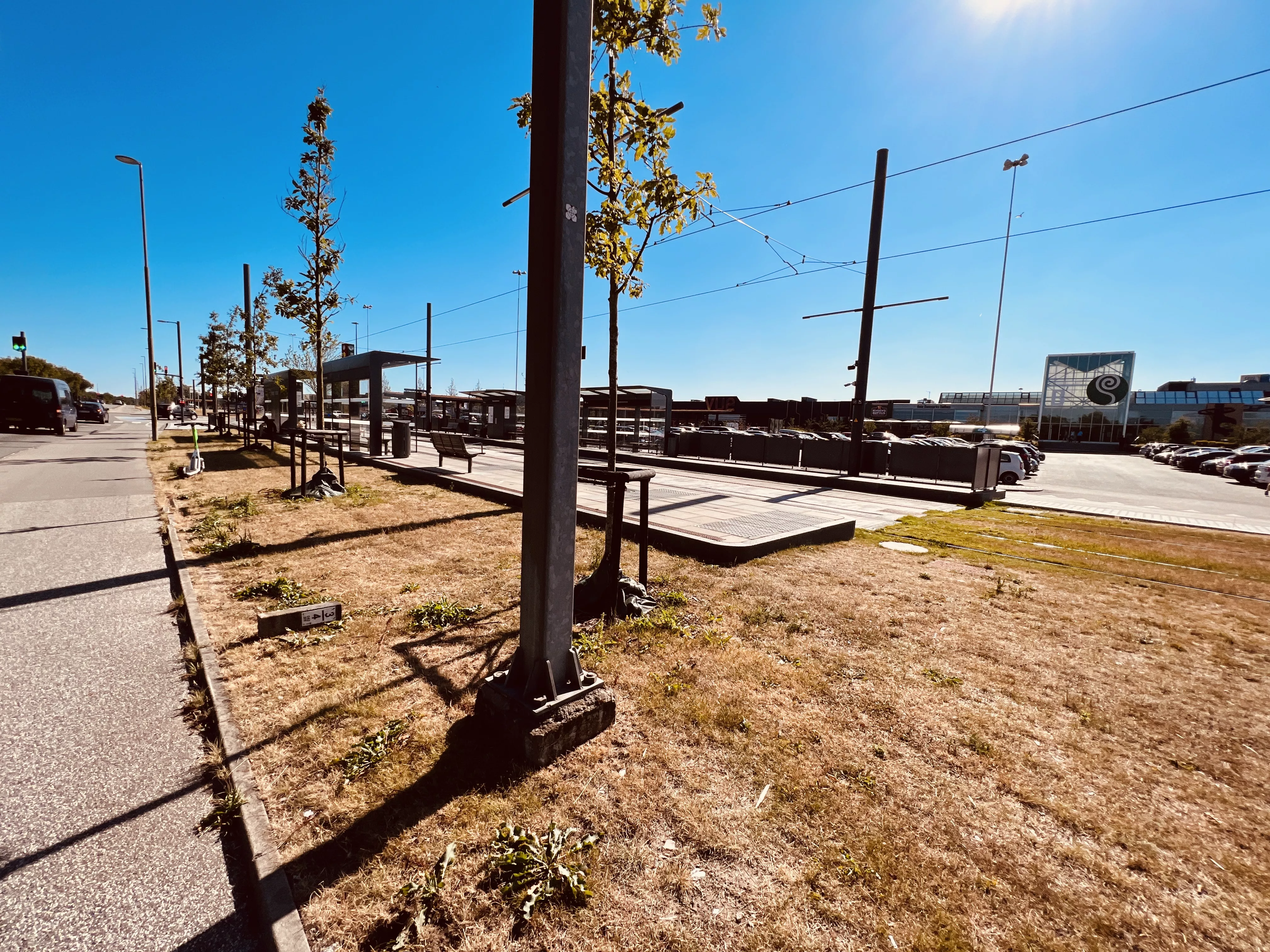 Billede af Rosengårdcentret Letbanestation. Billede af Rosengårdcentret Letbanestation.