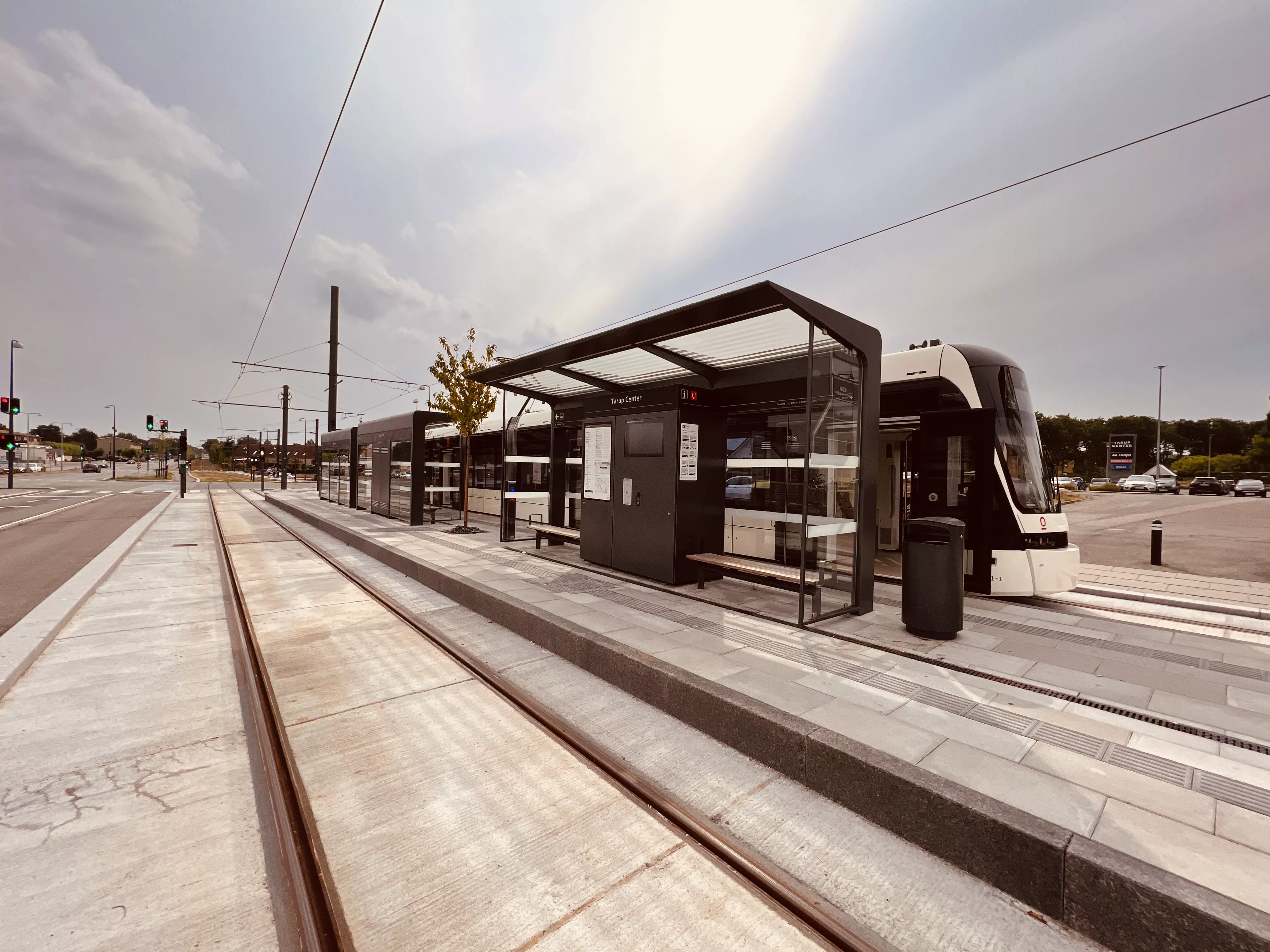 Billede af Tarup Center Letbanestation. Billede af Tarup Center Letbanestation.