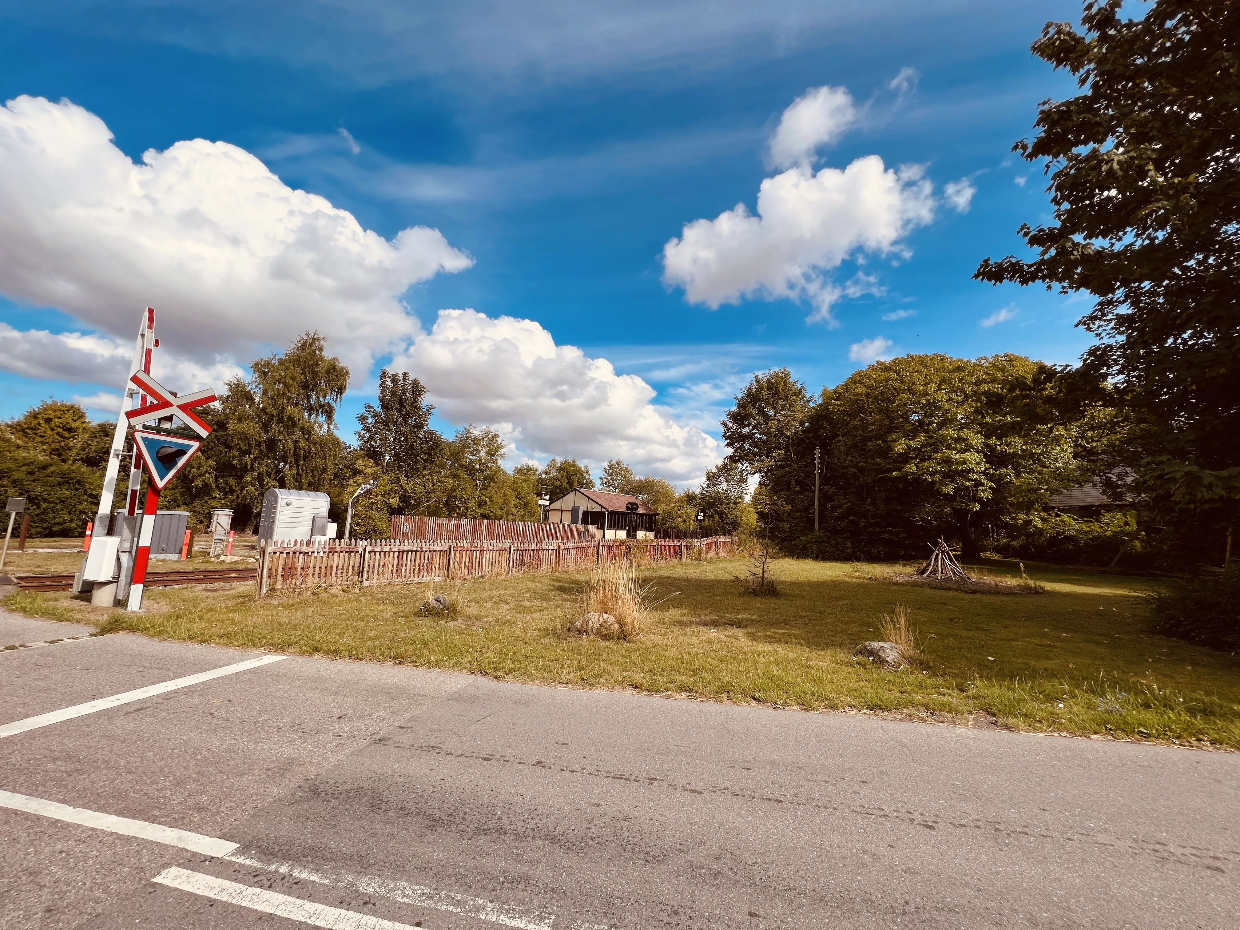 Billede af Avnede Holdeplads - Holdeplads er nedrevet, men Avnede Holdeplads har ligget her.