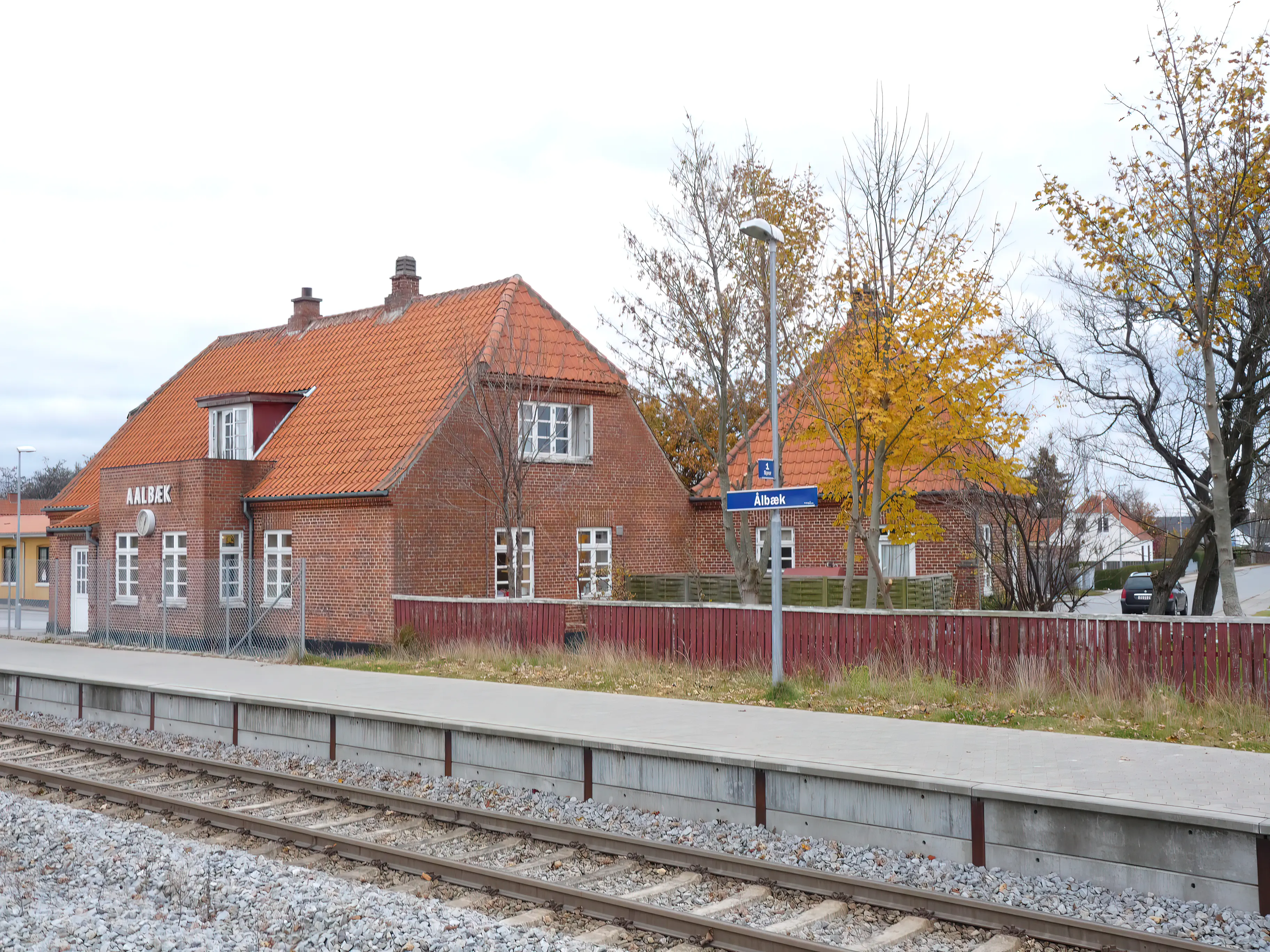Billede af Ålbæk Station. Billede af Ålbæk Station.