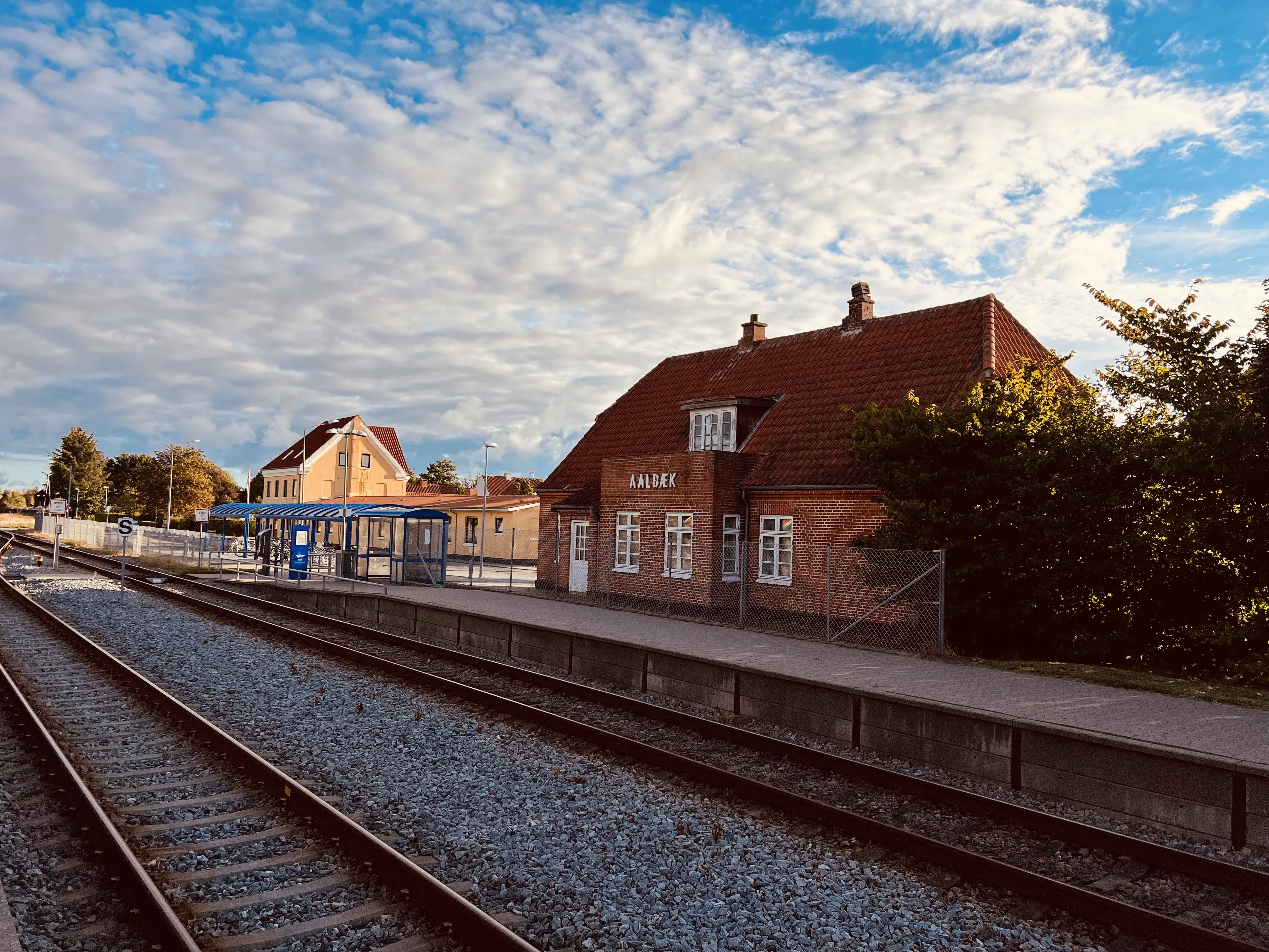 Billede af Ålbæk Station.