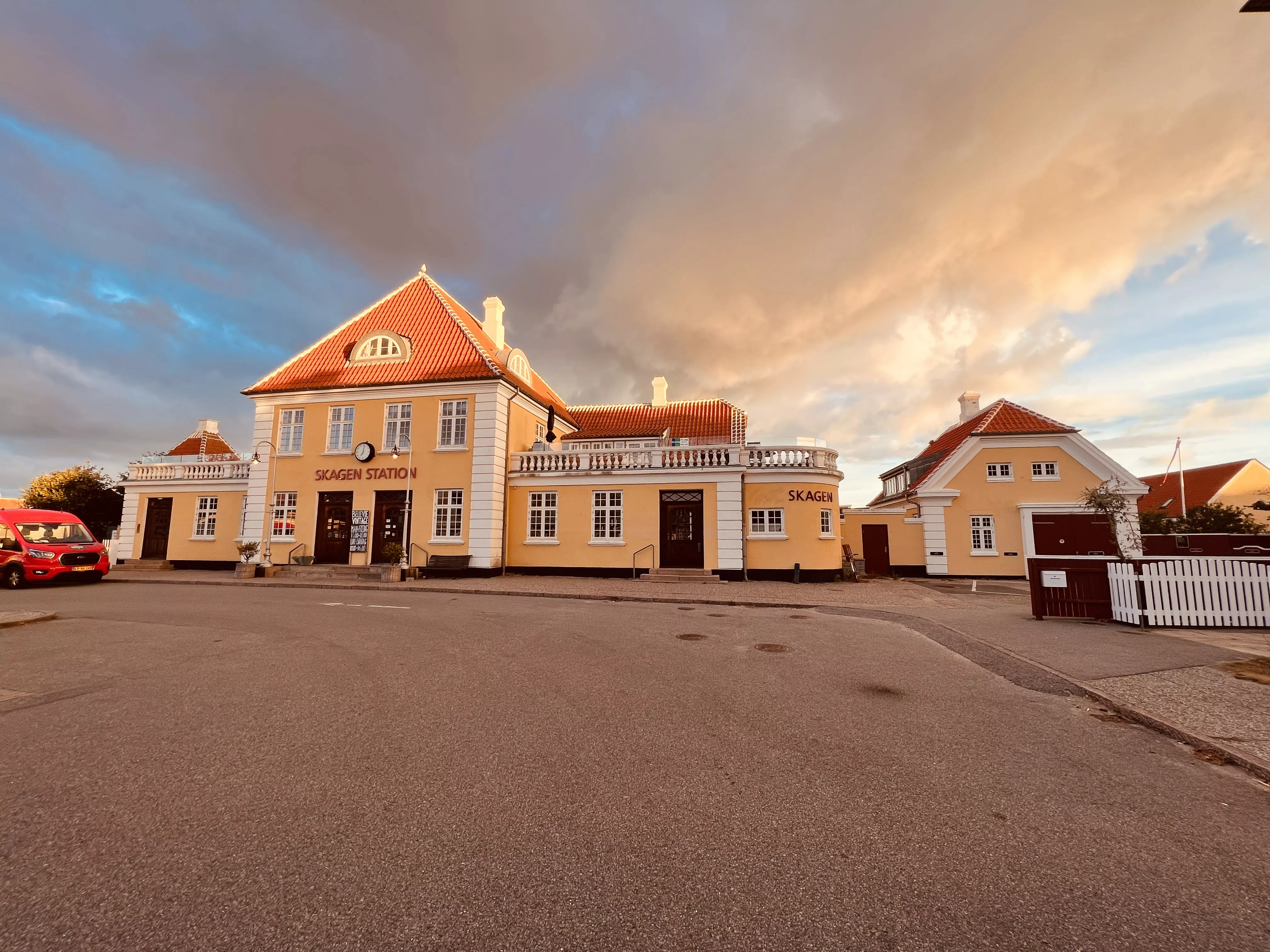 Billede af Skagen Station. Billede af Skagen Station.