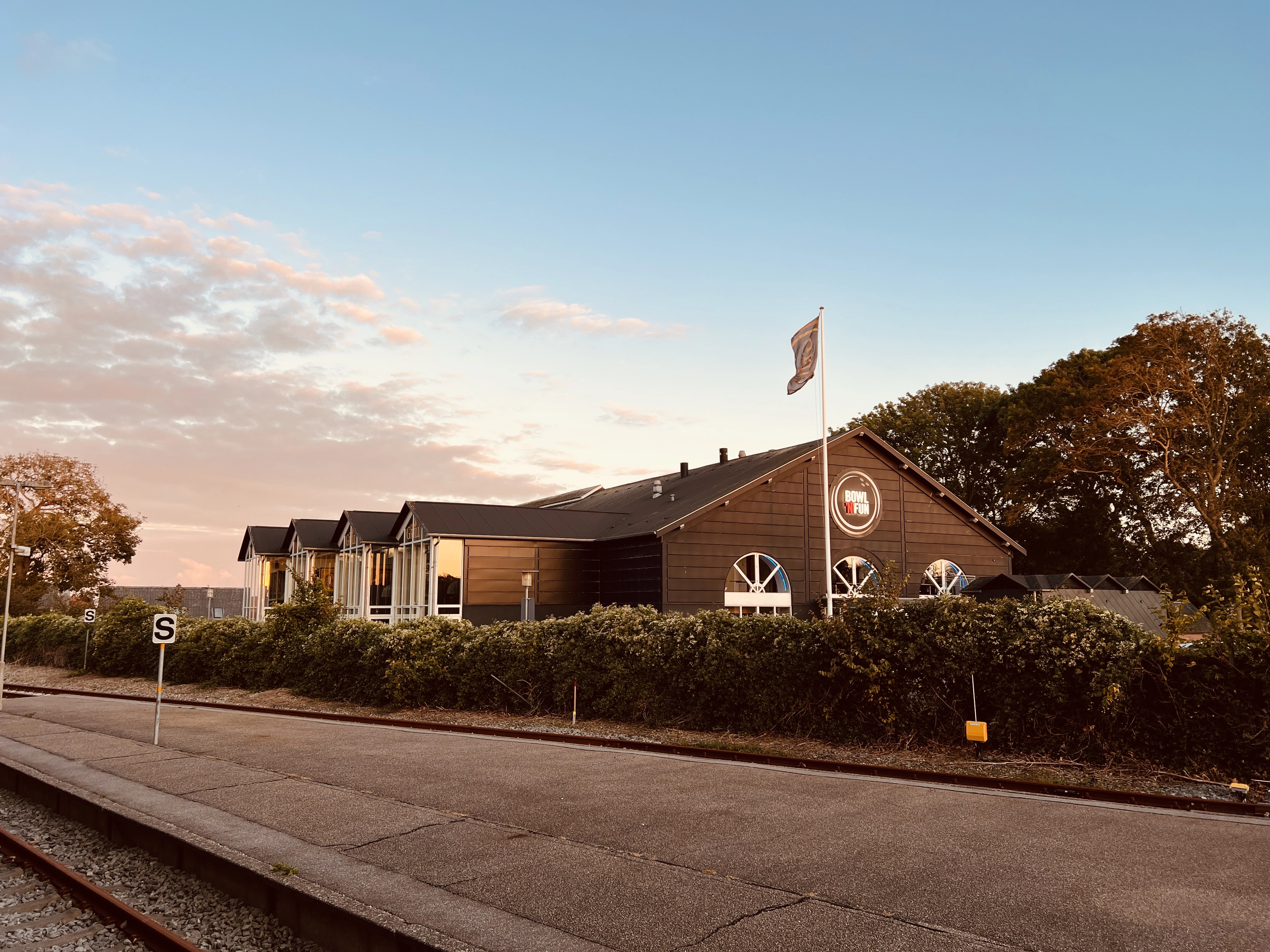 Billede af Thisted Stations gamle og nedlagte remise. Billede af Thisted Stations gamle og nedlagte remise.