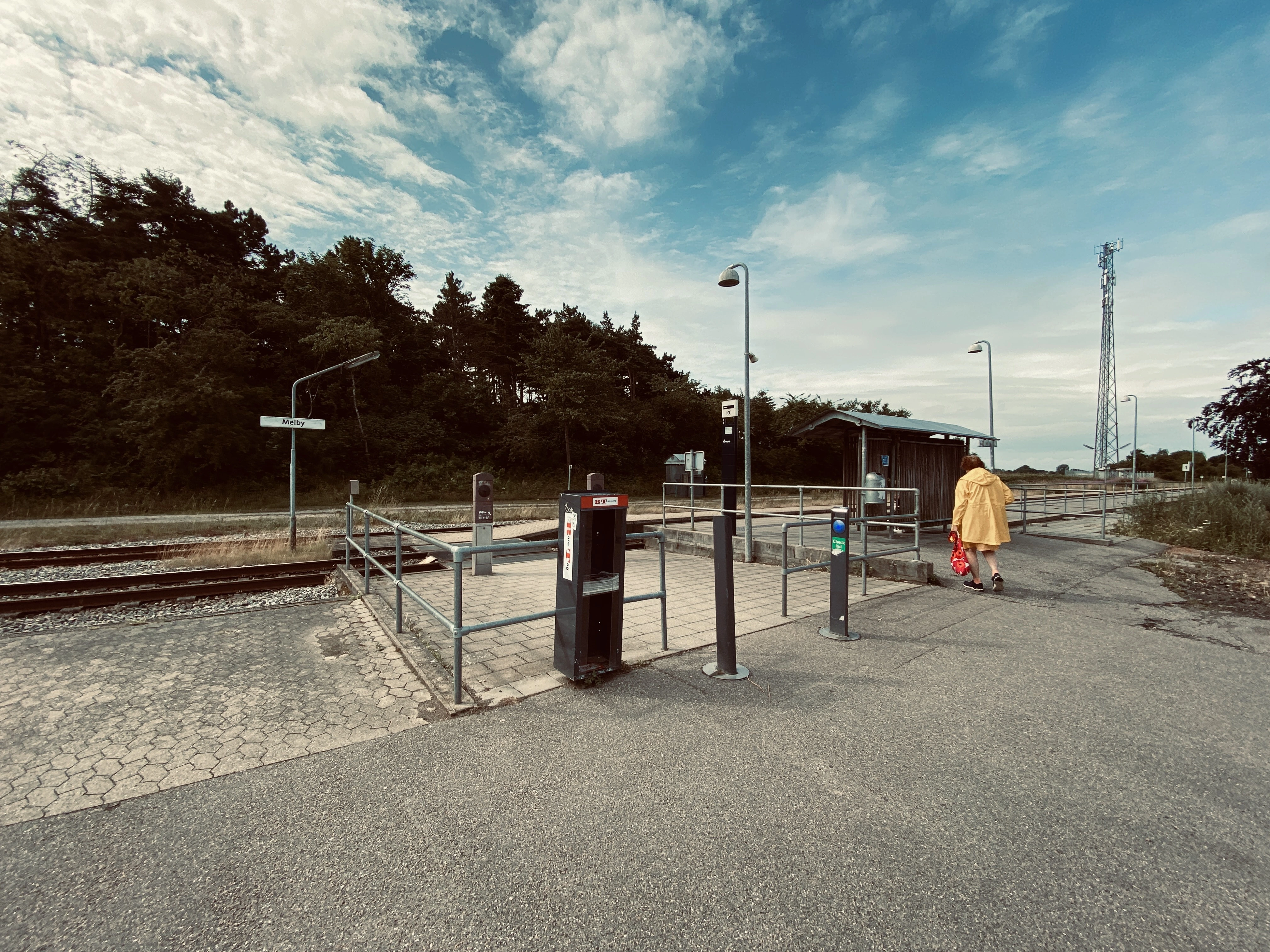 Billede af Melby Station - Station er nedrevet, men Melby Station har ligget her. Billede af Melby Station - Station er nedrevet, men Melby Station har ligget her.