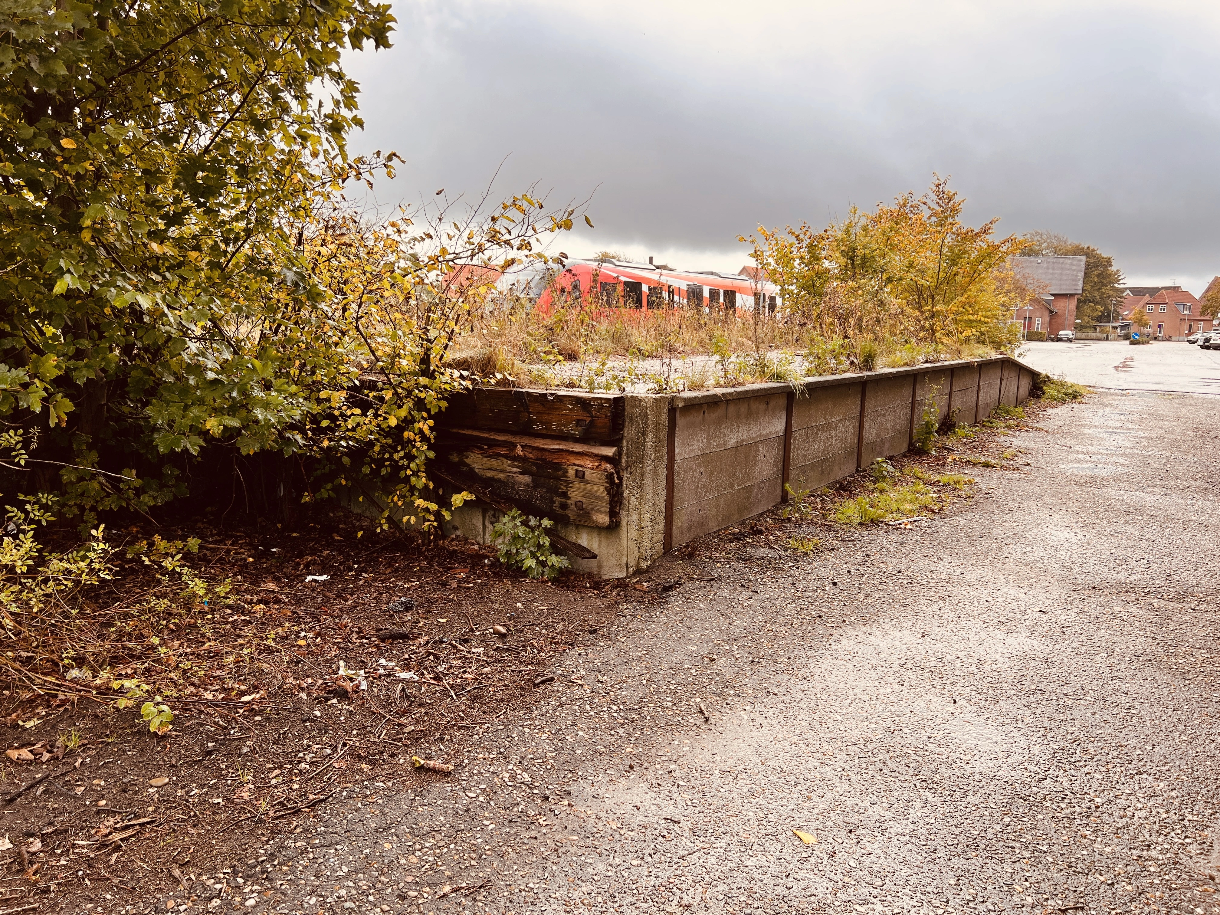 Billede af Vemb Stations læsserampe.