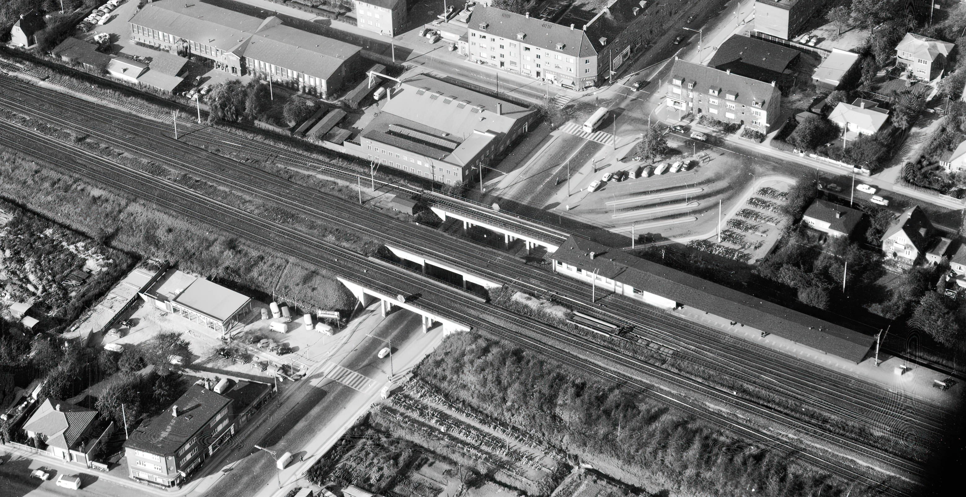 Billede af Hvidovre Nær S-togstrinbræt. Billede af Hvidovre Nær S-togstrinbræt.
