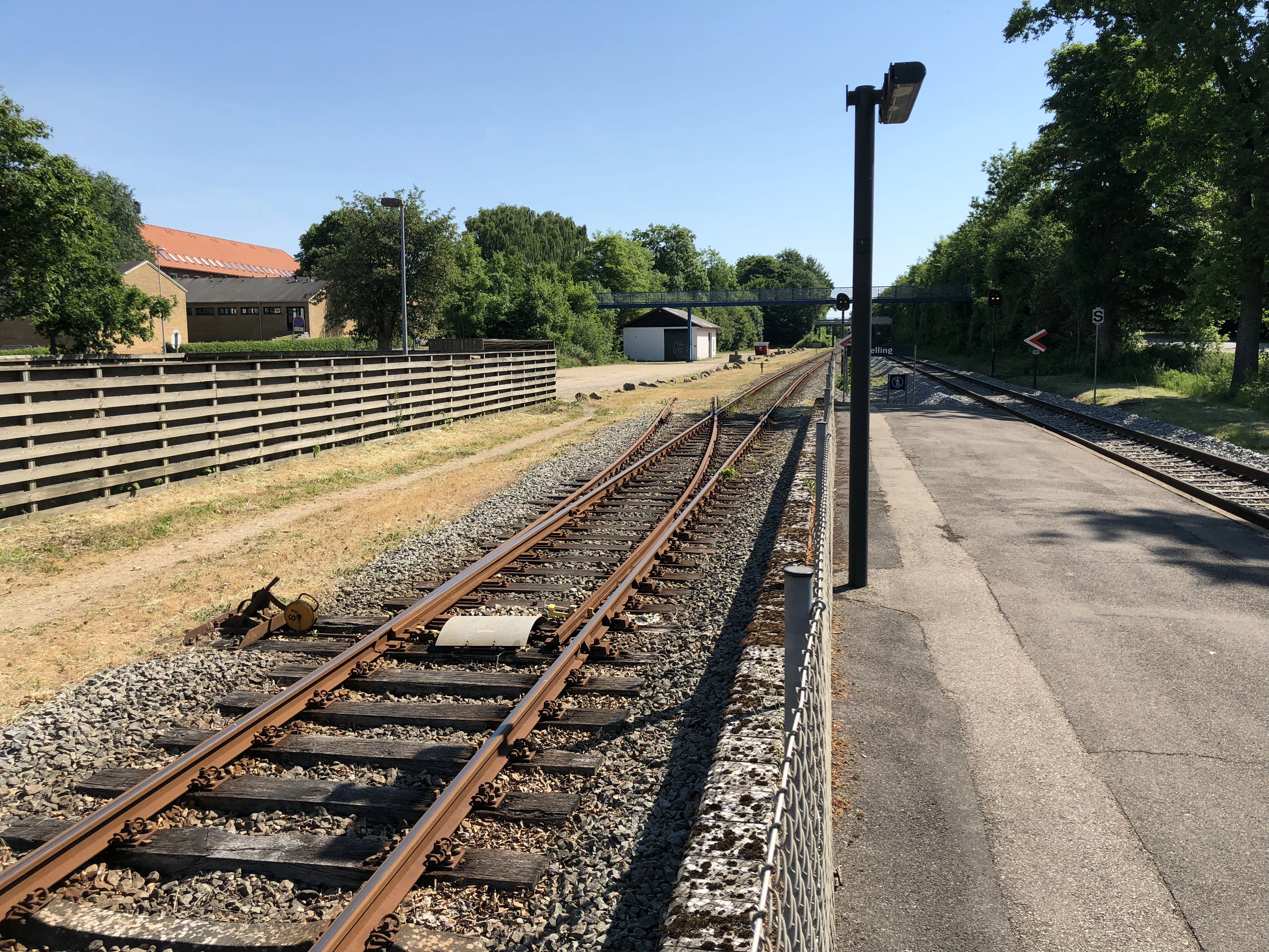 Billede af Jelling Holdeplads med sidespor - Holdeplads med sidespor er nedrevet, men Jelling Holdeplads med sidespor har ligget her.