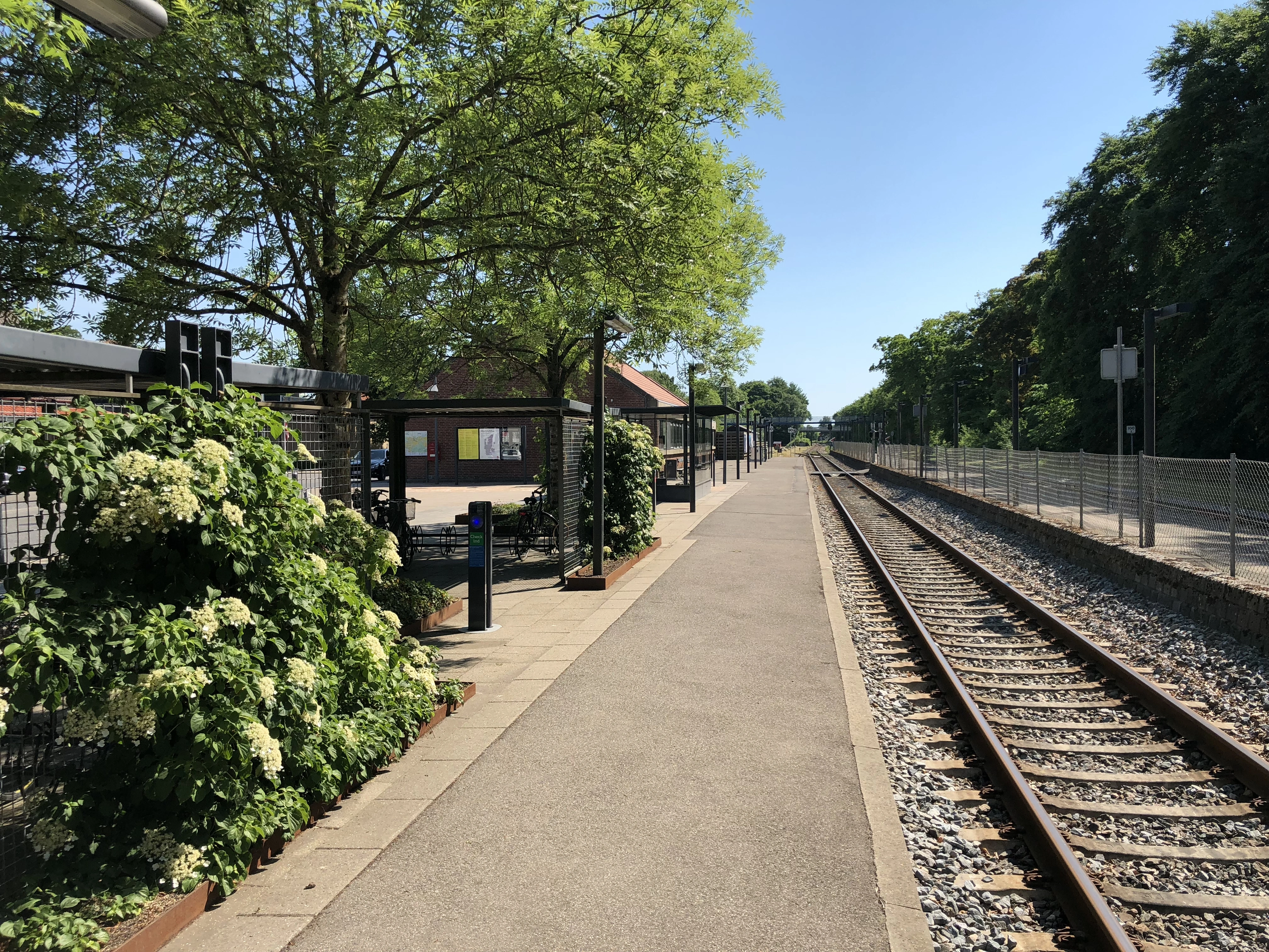 Billede af Jelling Holdeplads med sidespor - Holdeplads med sidespor er nedrevet, men Jelling Holdeplads med sidespor har ligget her.