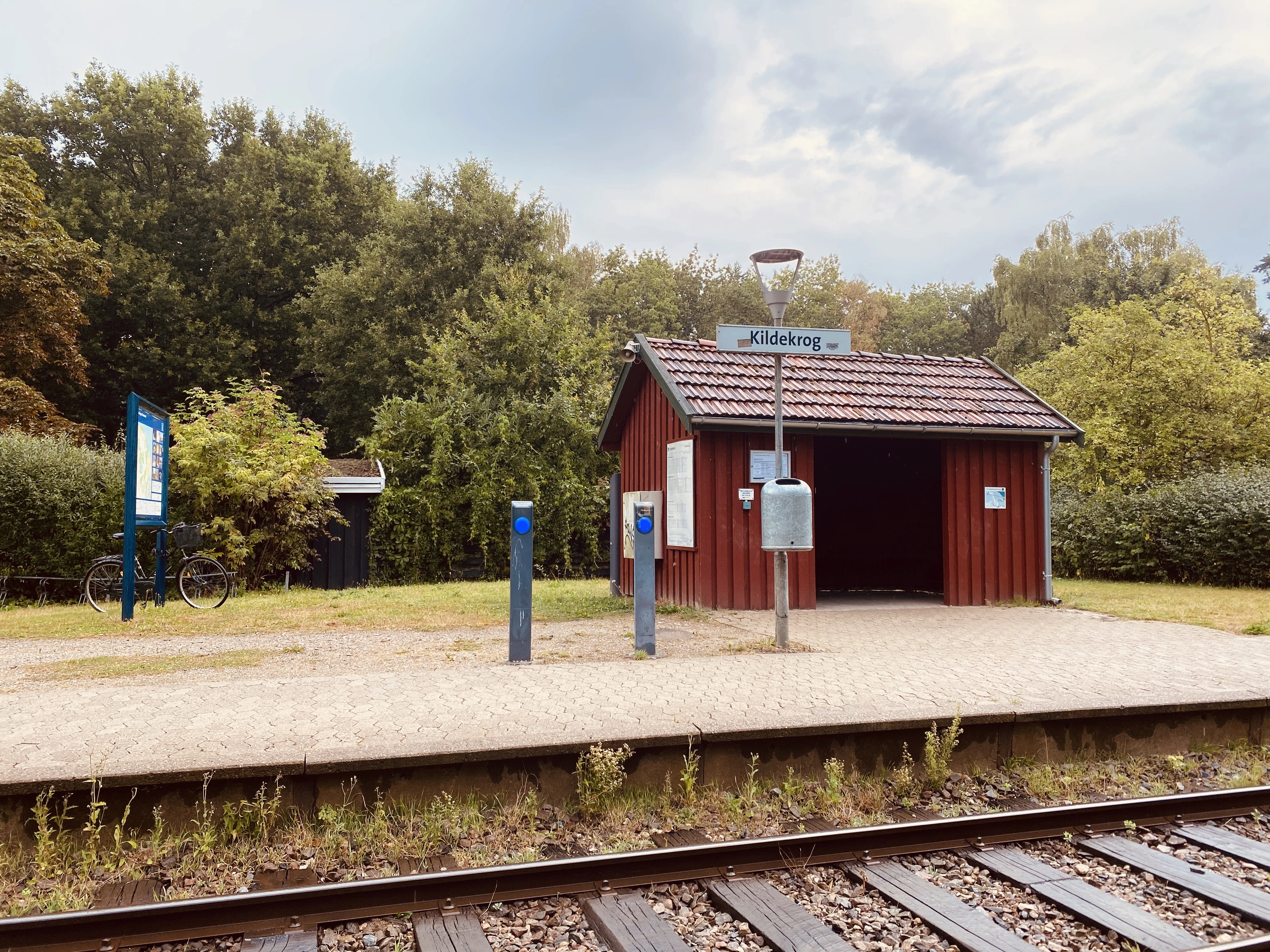 Billede af Kildekrog Station uden sidespor - Station uden sidespor er nedrevet, men Kildekrog Station uden sidespor har ligget her. Billede af Kildekrog Station uden sidespor - Station uden sidespor er nedrevet, men Kildekrog Station uden sidespor har ligget her.