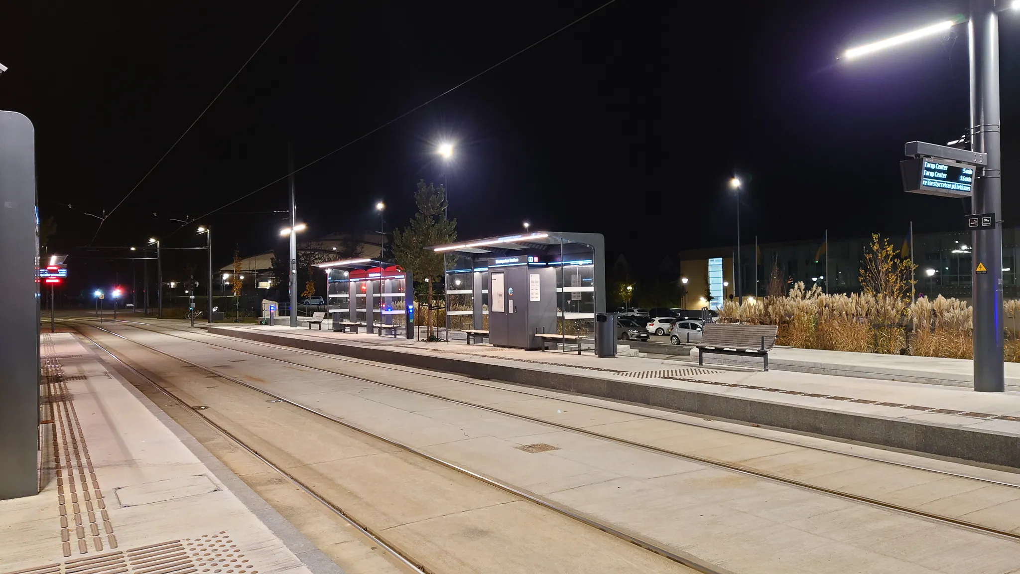 Billede af Idrætsparken Letbanestation. Billede af Idrætsparken Letbanestation.