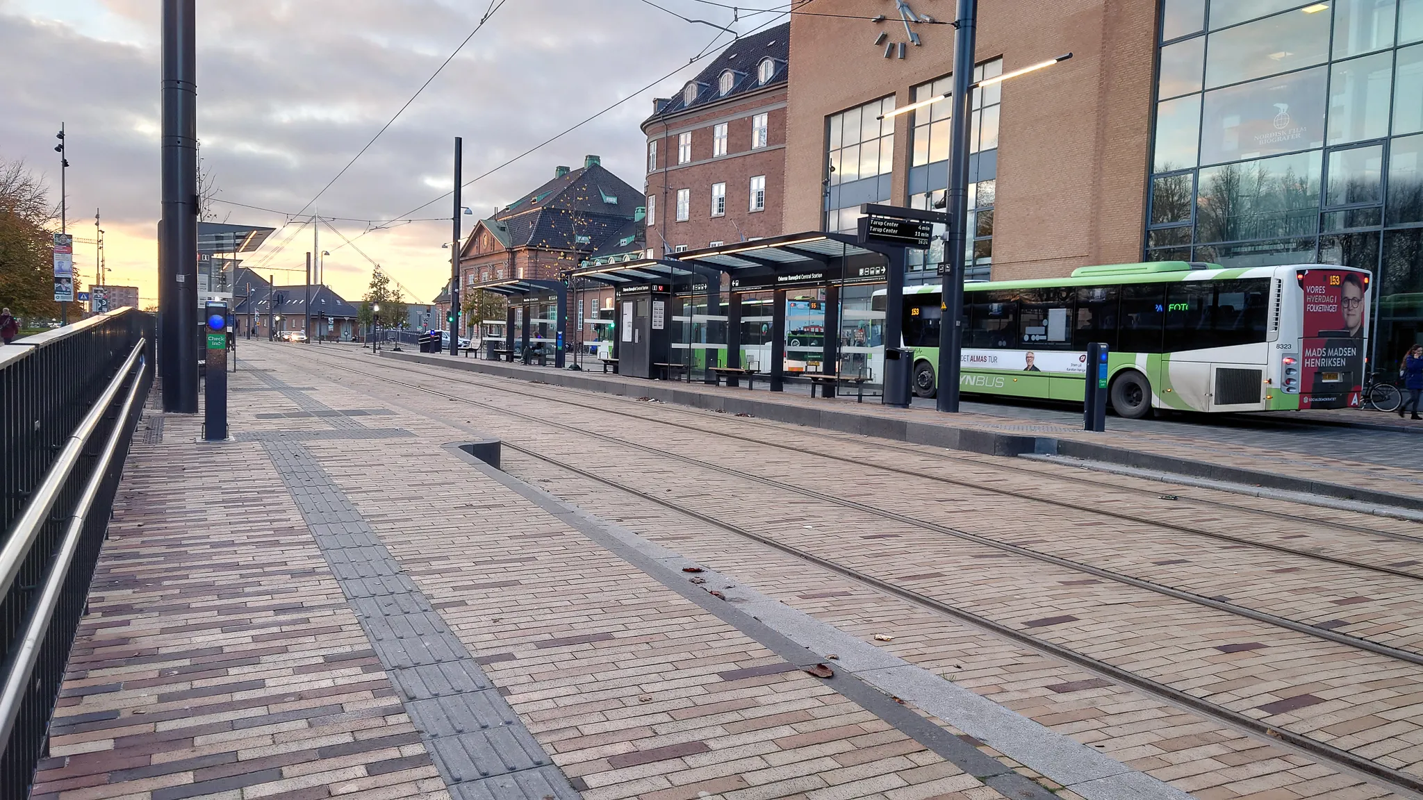 Billede af Odense Banegård Letbanestation. Billede af Odense Banegård Letbanestation.