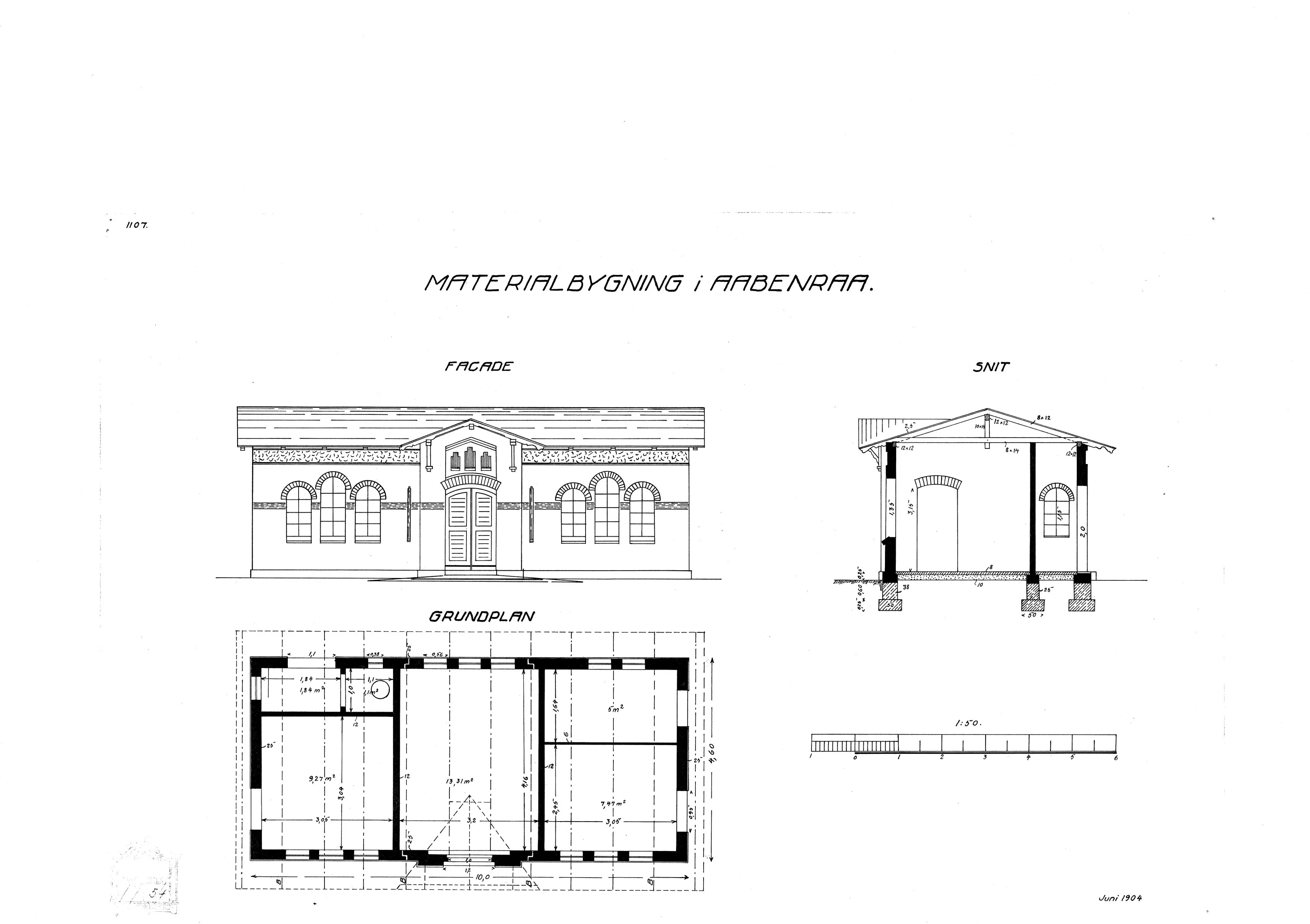 Tegning af Materialbygning (Nytegning udført af DSB) ved Aabenraa Station.