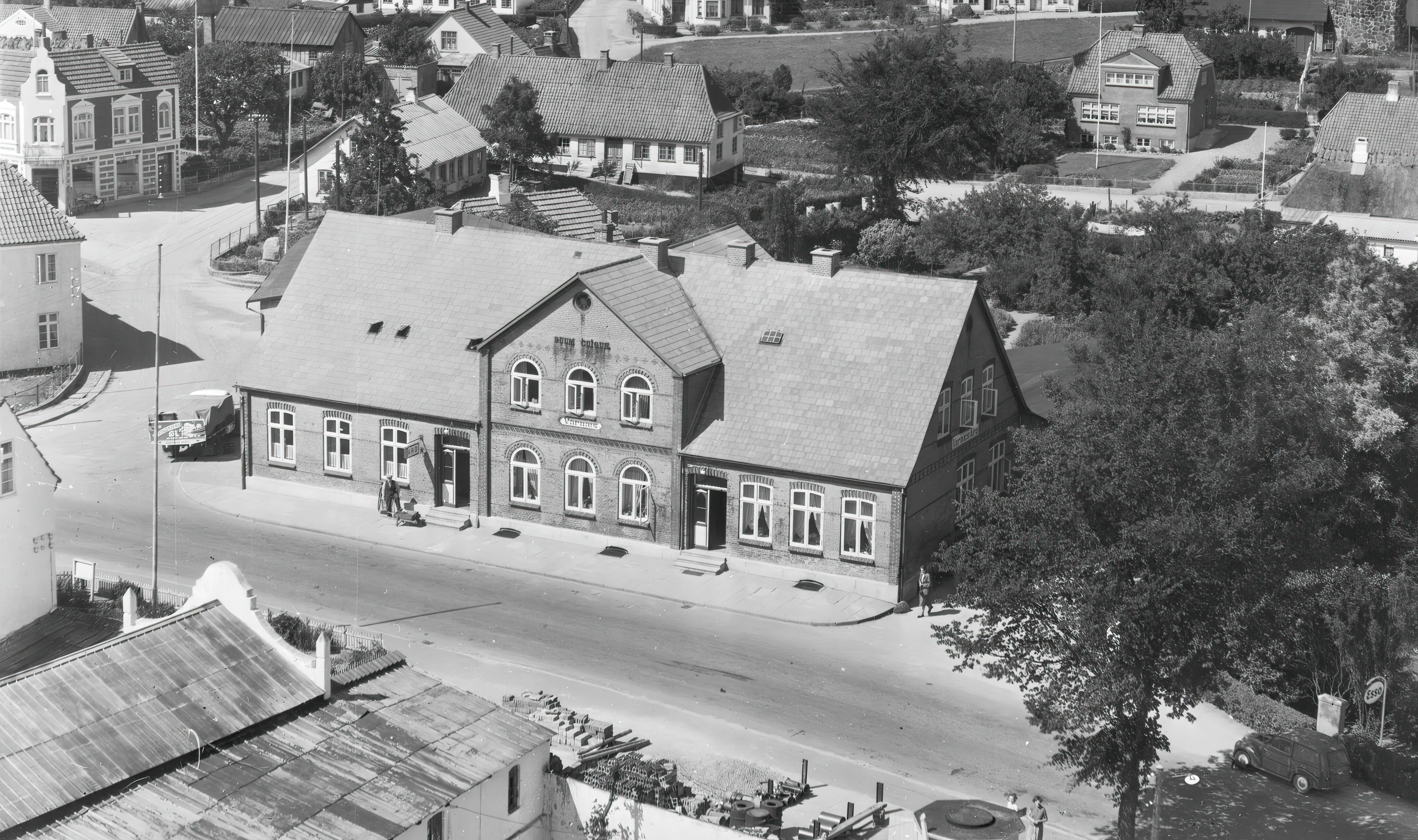 Billede af Varnæs Stationskro.