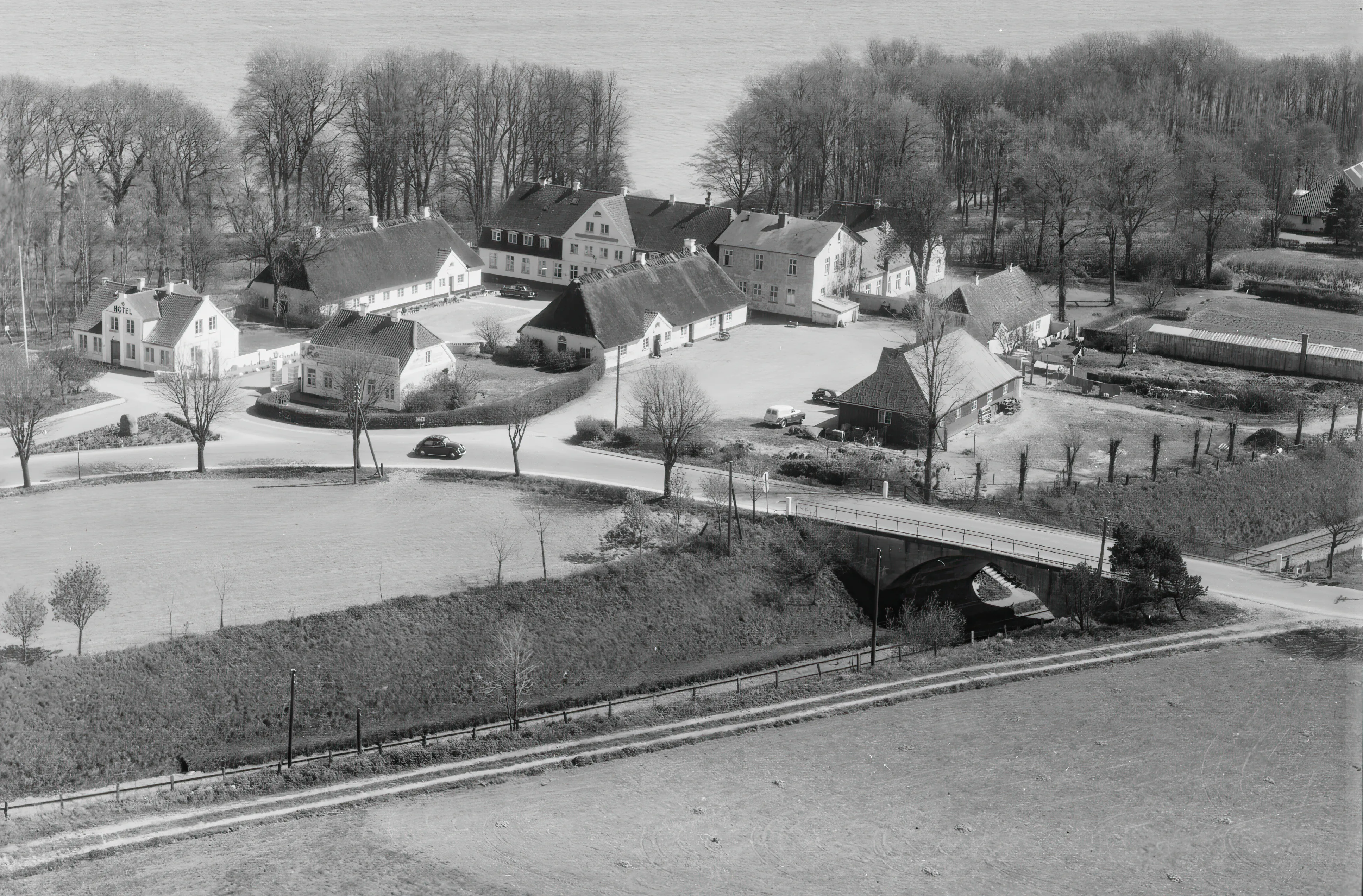 Billede af Mommark Færgegård Stationskro.